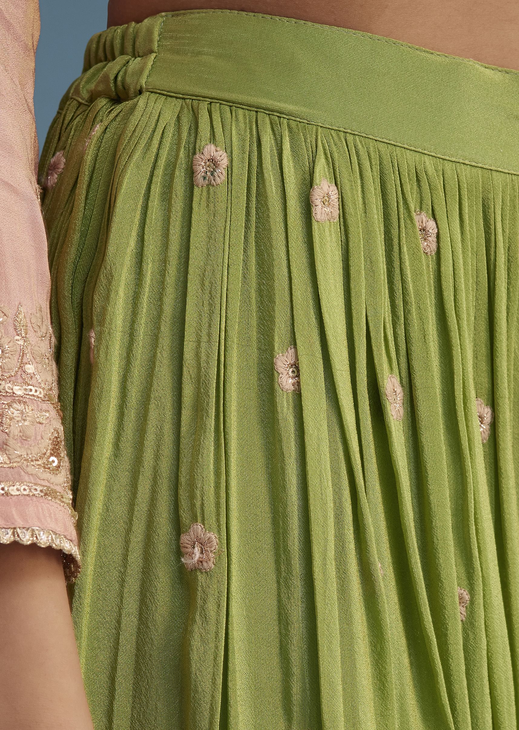peach_and_green_tissue_palazzo_set_with_zardosi-sg296732_6_e27bd0e8-72cc-4e21-886e-23961fde22de.jpg