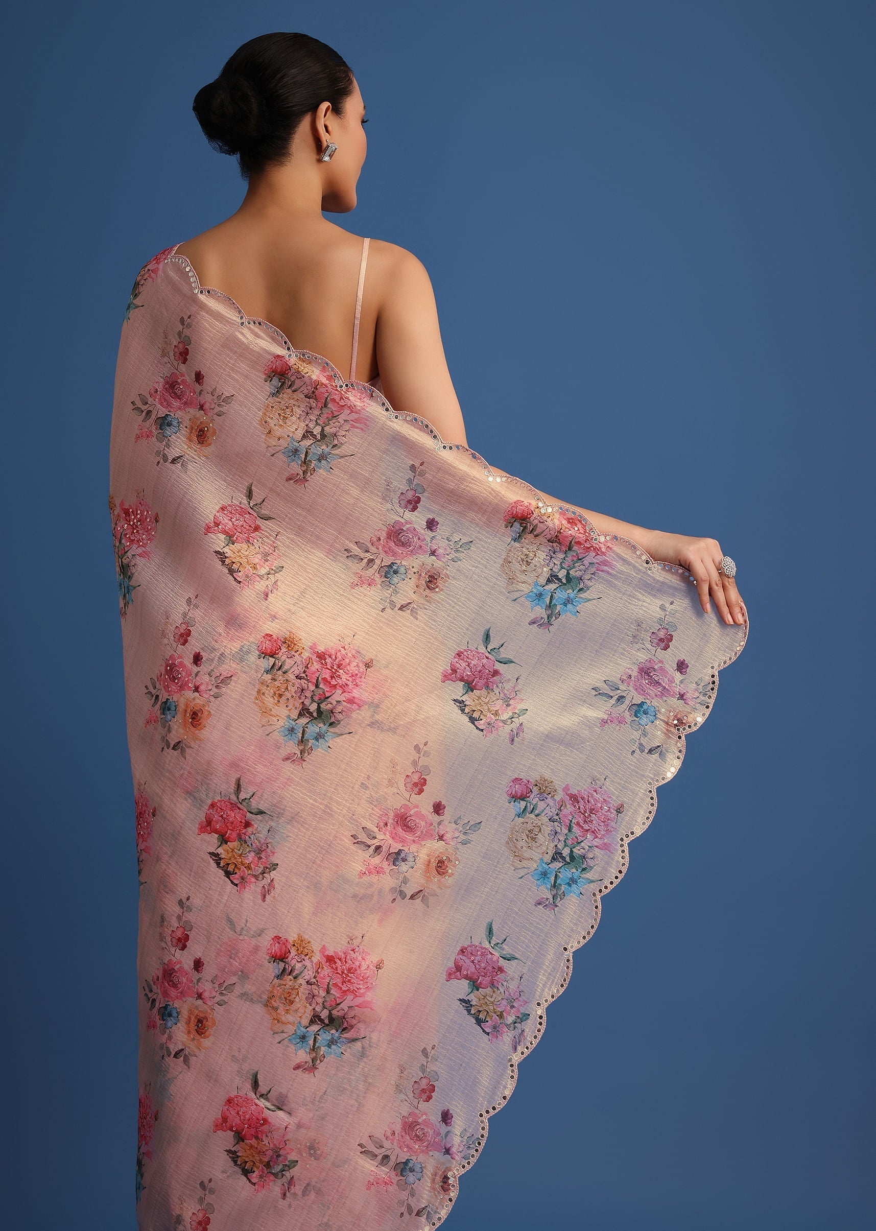peach_floral_printed_crushed_tissue_saree_with-sg248124_6_b74efd01-f052-44f5-87ac-ab4dbd6a1cbc.jpg