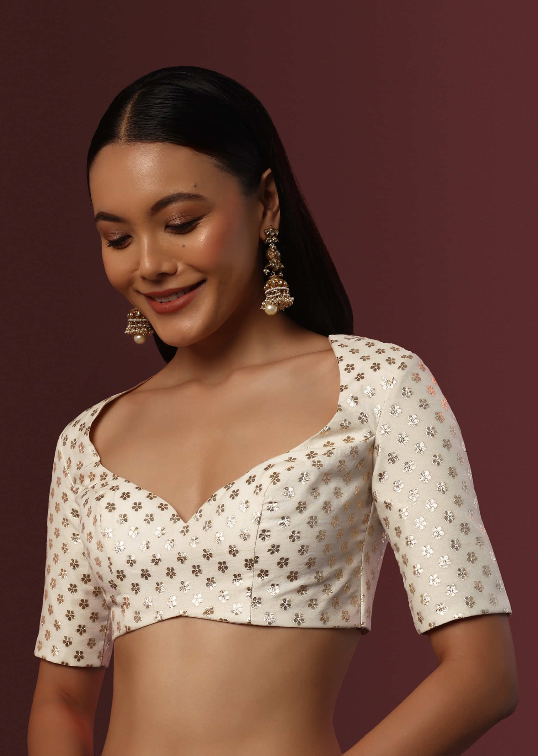 peach_gold_blouse_with_broad_v_neckline-sg230409_5_f18fec1e-9972-4992-bc27-a9a434452308.jpg