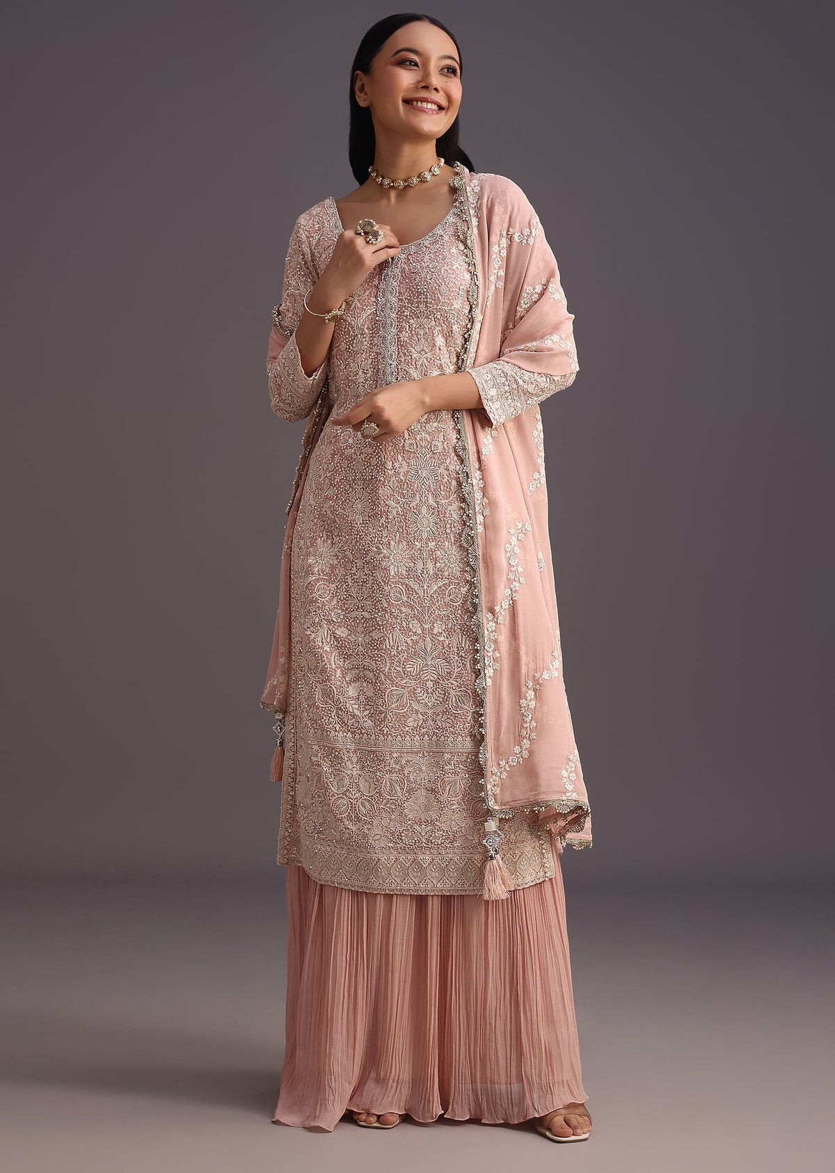 peach_lucknowi_work_kurti_with_flared_palazzo-sg270536_4_93087ab0-e346-4e06-a908-27737b8571e0.jpg