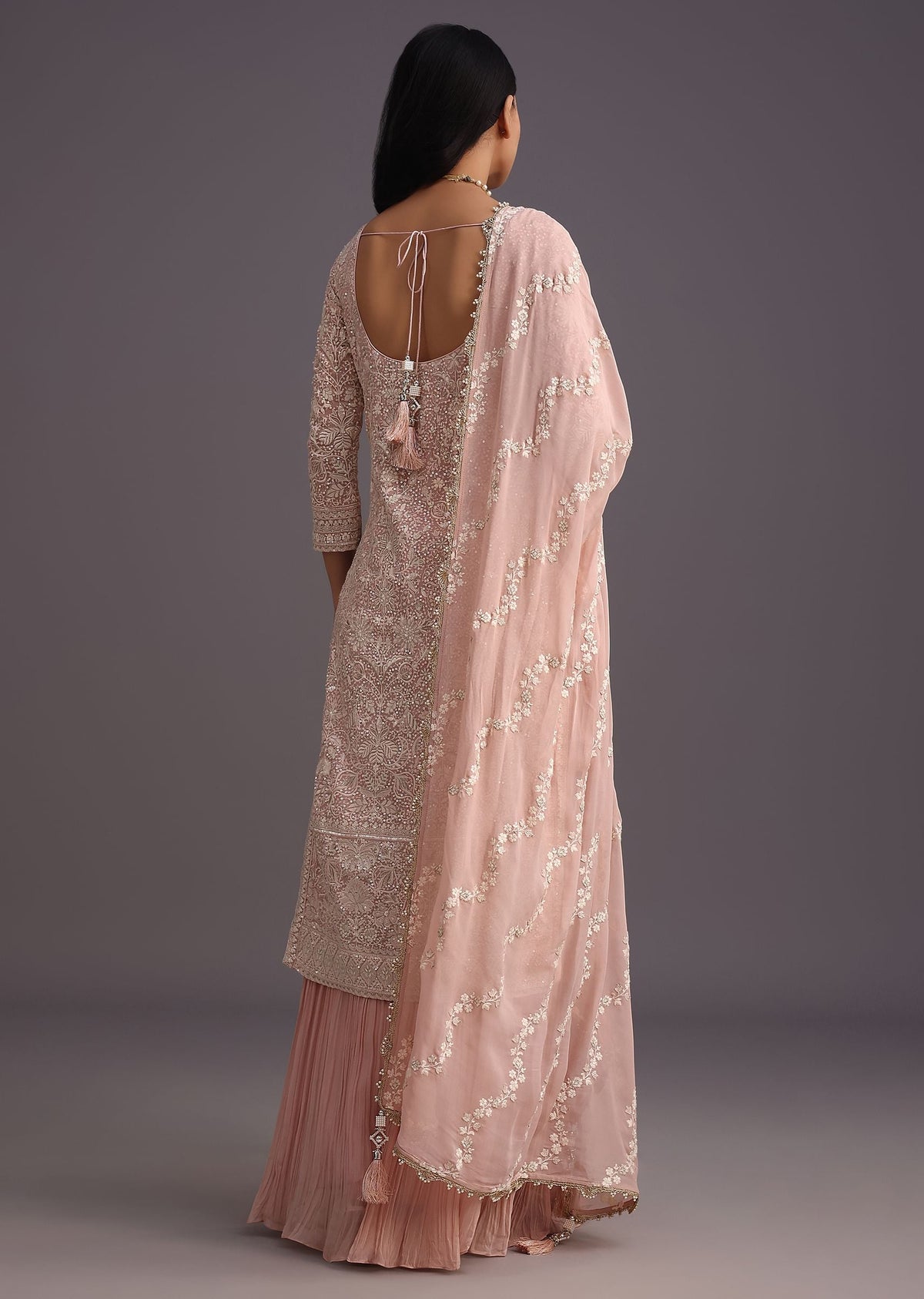 peach_lucknowi_work_kurti_with_flared_palazzo-sg270536_8_b5903550-6200-4ddf-bfdd-e13bfb0922fa.jpg