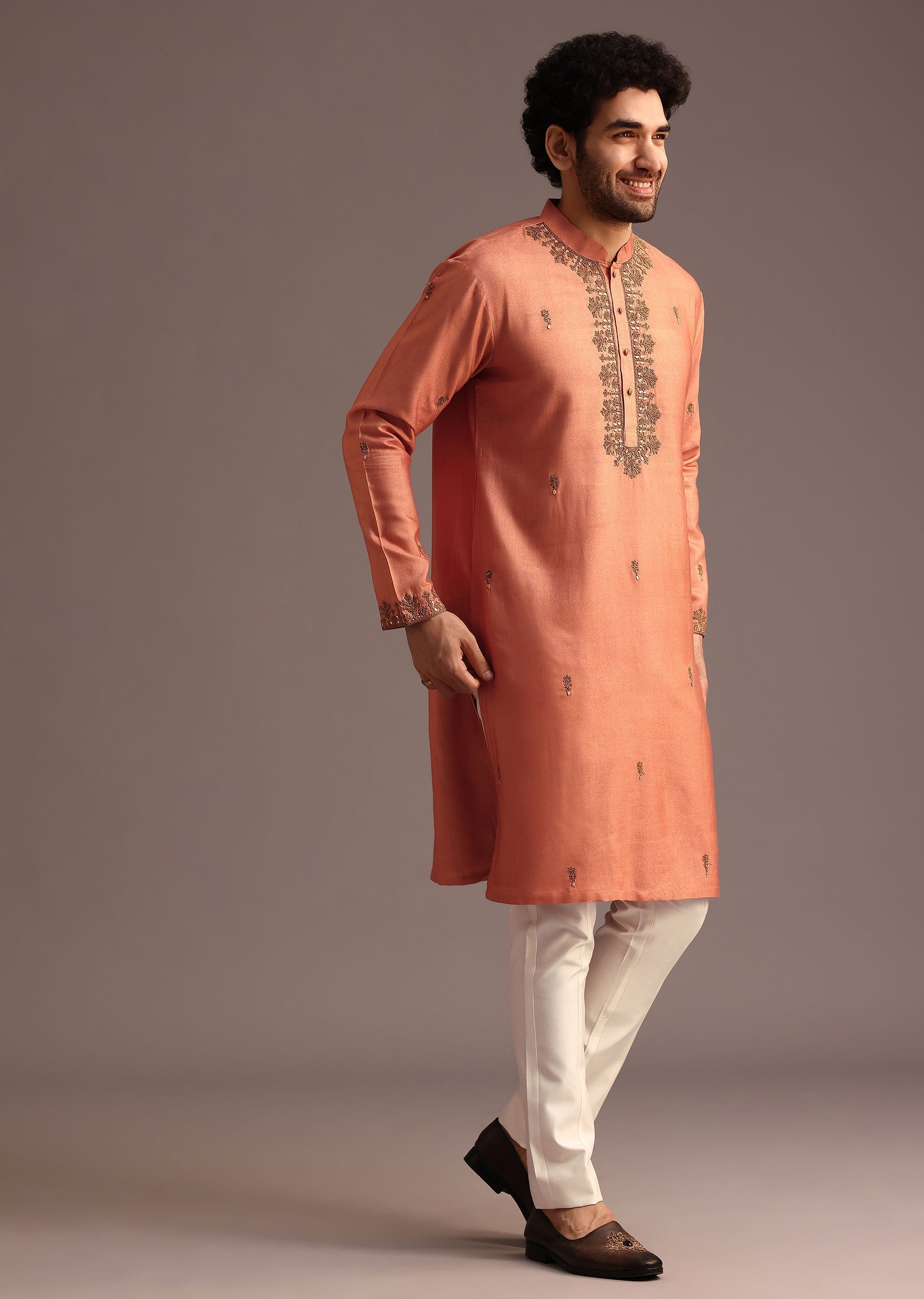peach_silk_hand_embroidered_kurta_set-sg233796_6_ff18ffe2-9574-4b86-8c33-cbf3685f25bc.jpg