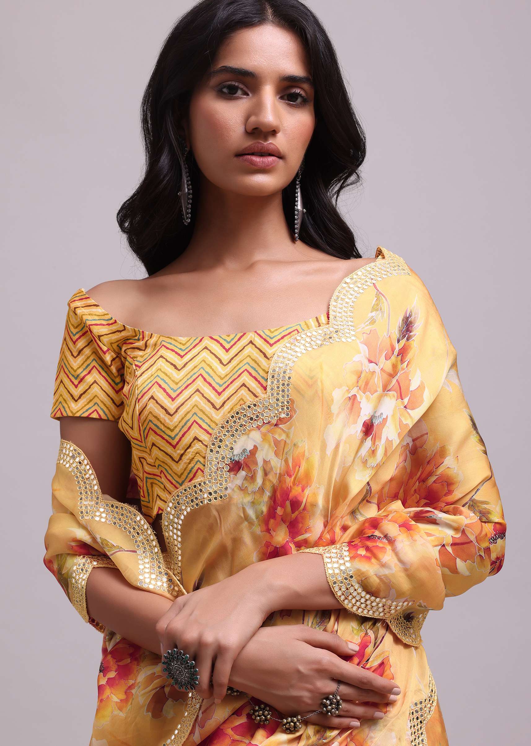 peach_toned_festive_saree_in_muslin_with_floral-sg149174_6.jpg