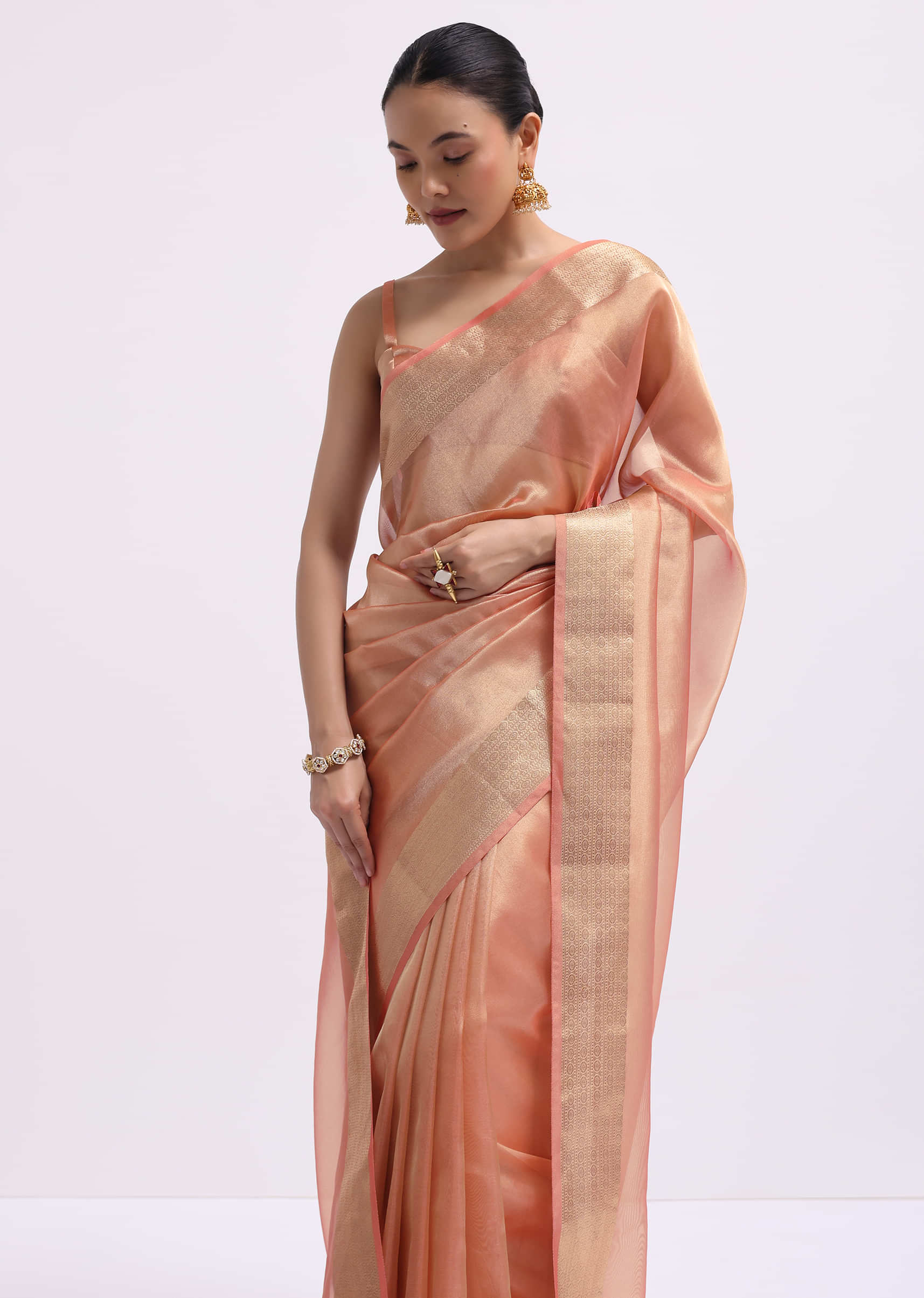 peach_zari_woven_chanderi_saree_with-sg213342_14_b24331c3-57fa-4c78-9f37-e9ccc23f6212.jpg