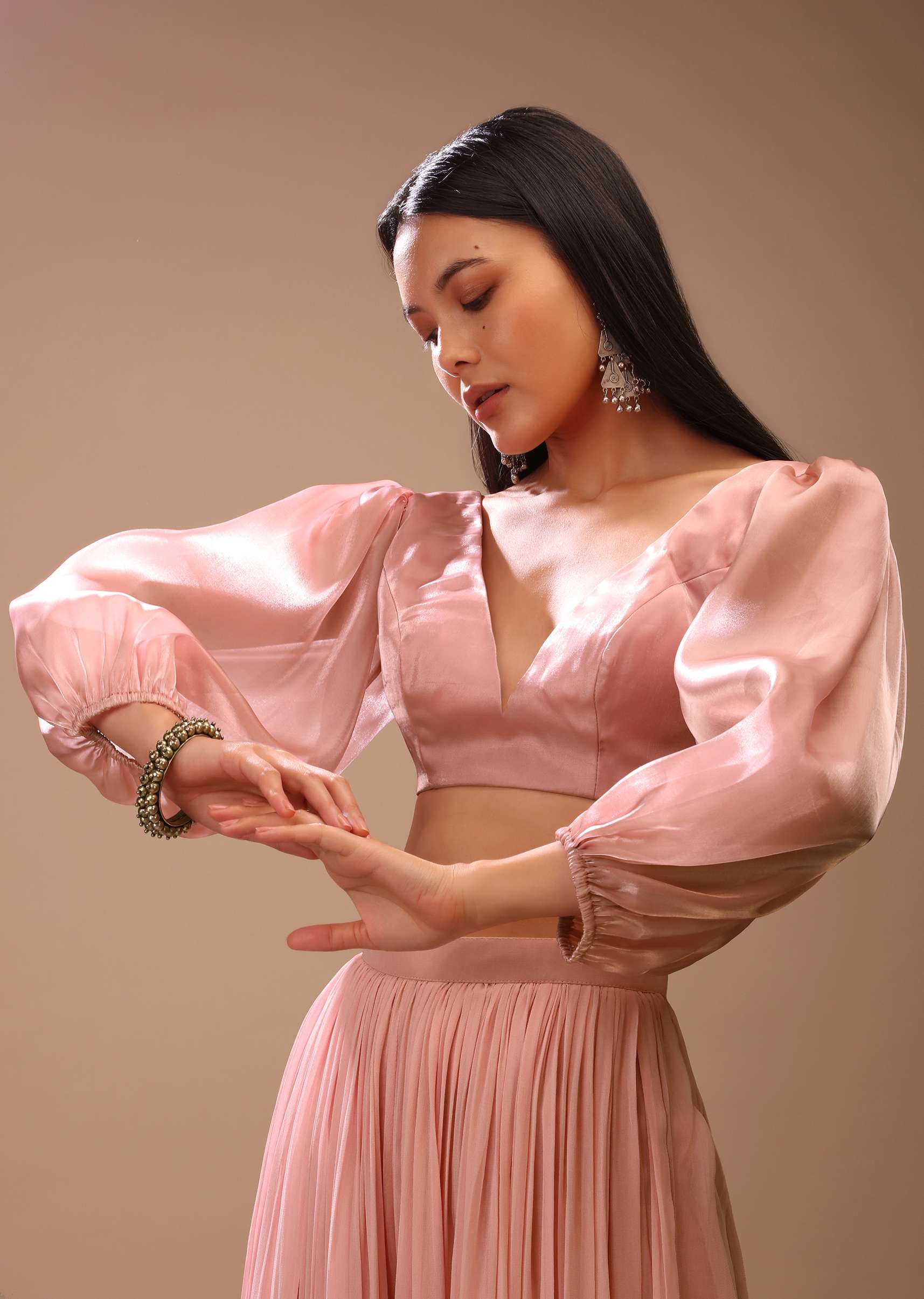 peachskin_blouse-m001bltr08y-sg93830_7_28b9be2c-0ada-4165-8e06-2d4892270b82.jpg