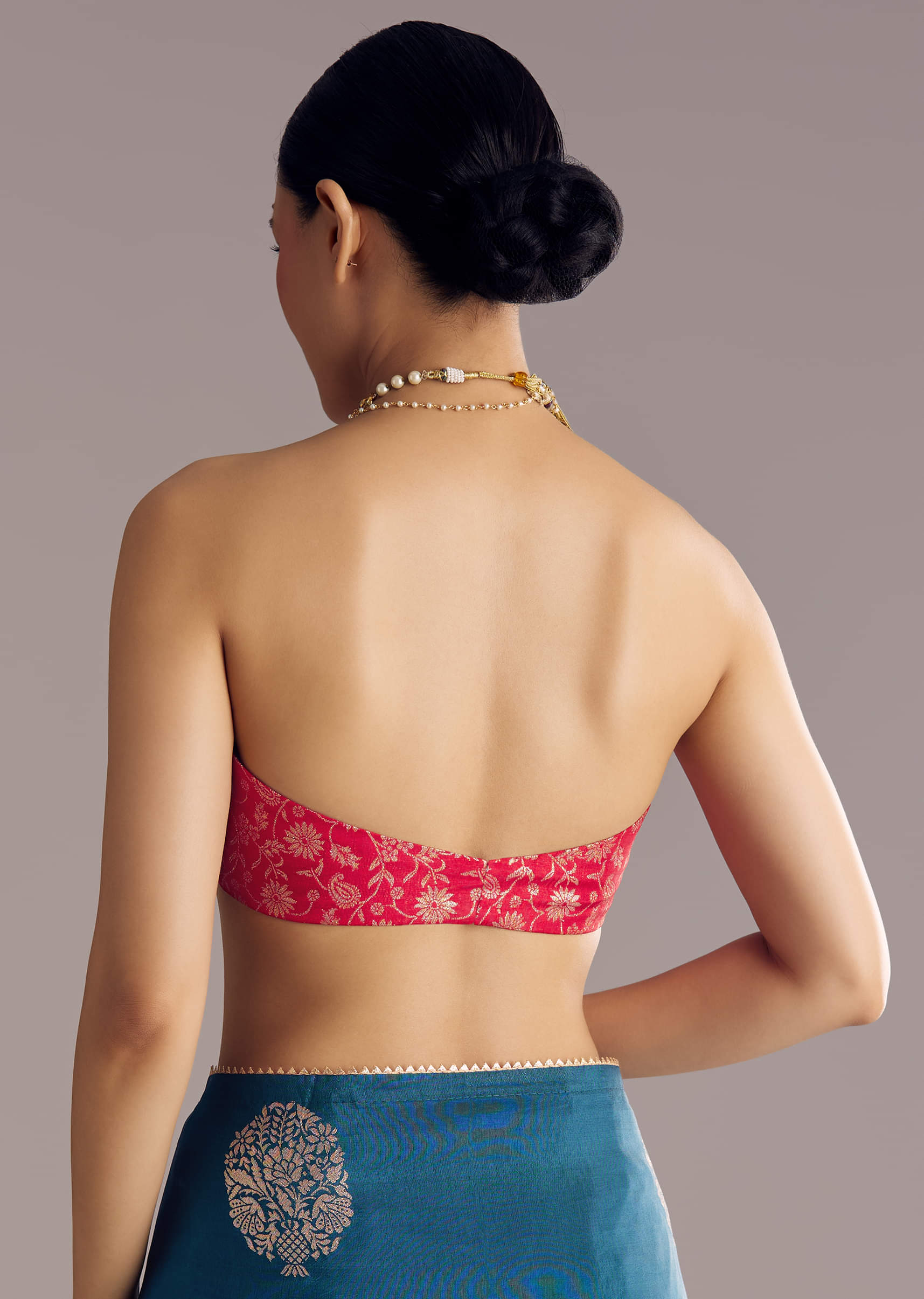 peacock-blue-dola-silk-brocade-saree-with-gotapatti-border-sg311892-8_56377ac8-005e-4a39-9c4e-6056236cf15f.jpg