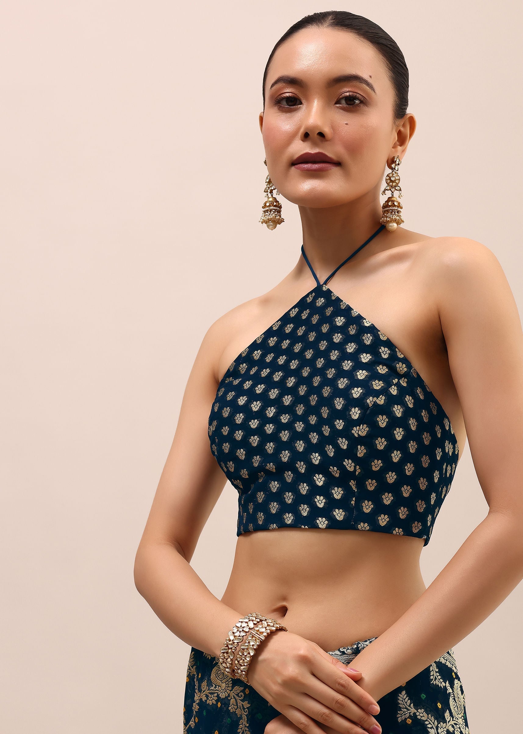 peacock_blue_saree_in_zari_jaal_with_unstitched_blouse-sg231133_11_057c83fc-f426-457e-8aae-8745ff7b16be.jpg
