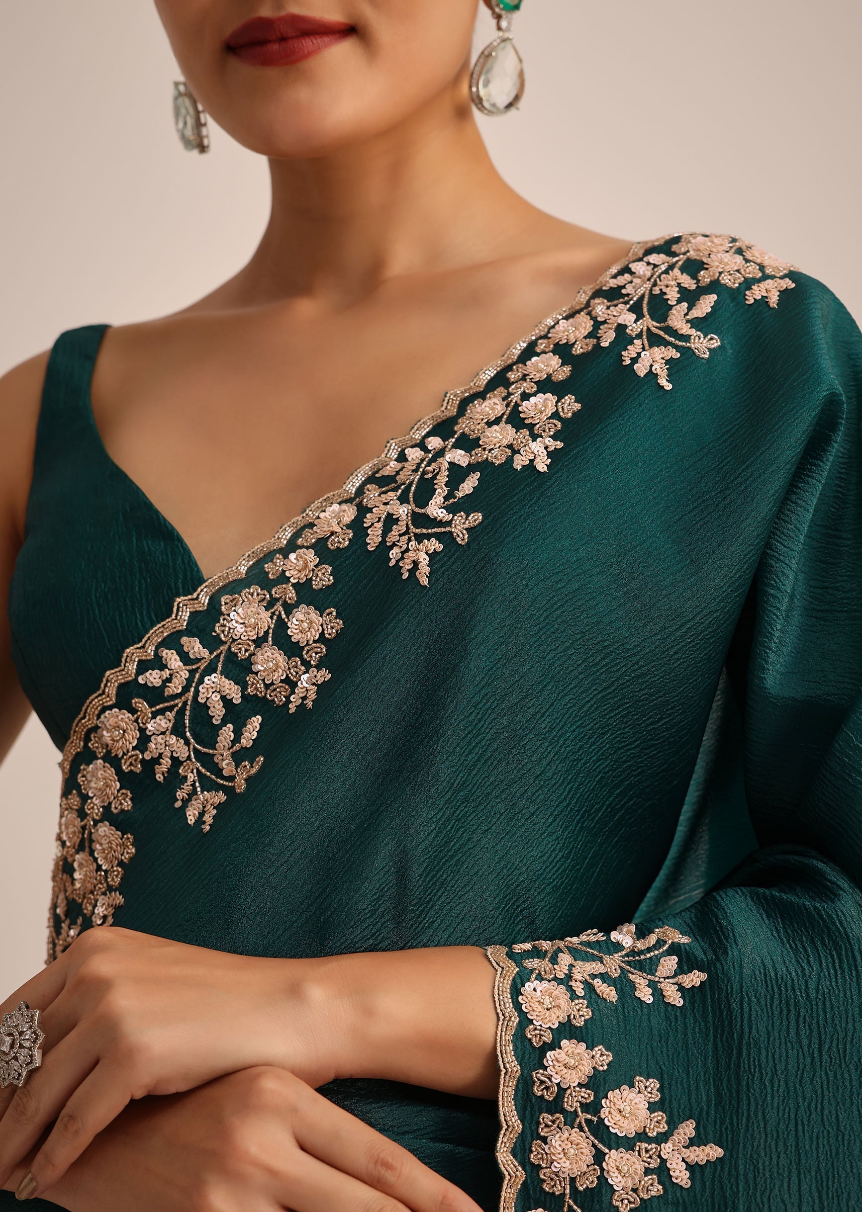 peacock_green_crushed_tissue_saree_with_cutdana_and_sequin_border-sg249050_4_6b51a16c-292a-477e-ba6f-266aee31b683.jpg