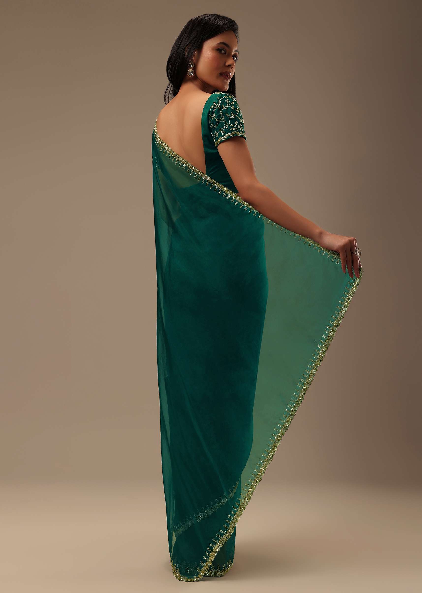peacock_green_plain_organzaa-sg114102_4_f5c83873-13f9-46e4-96aa-d4d118afa336.jpg