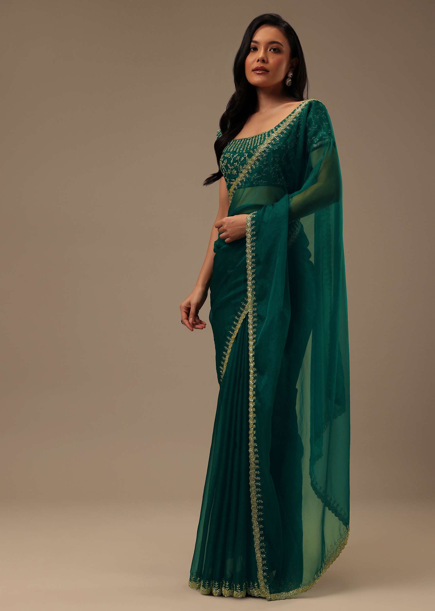 peacock_green_plain_organzaa-sg114102_8_c3bda91c-aeab-4695-9371-3d5fb5ef5d2e.jpg