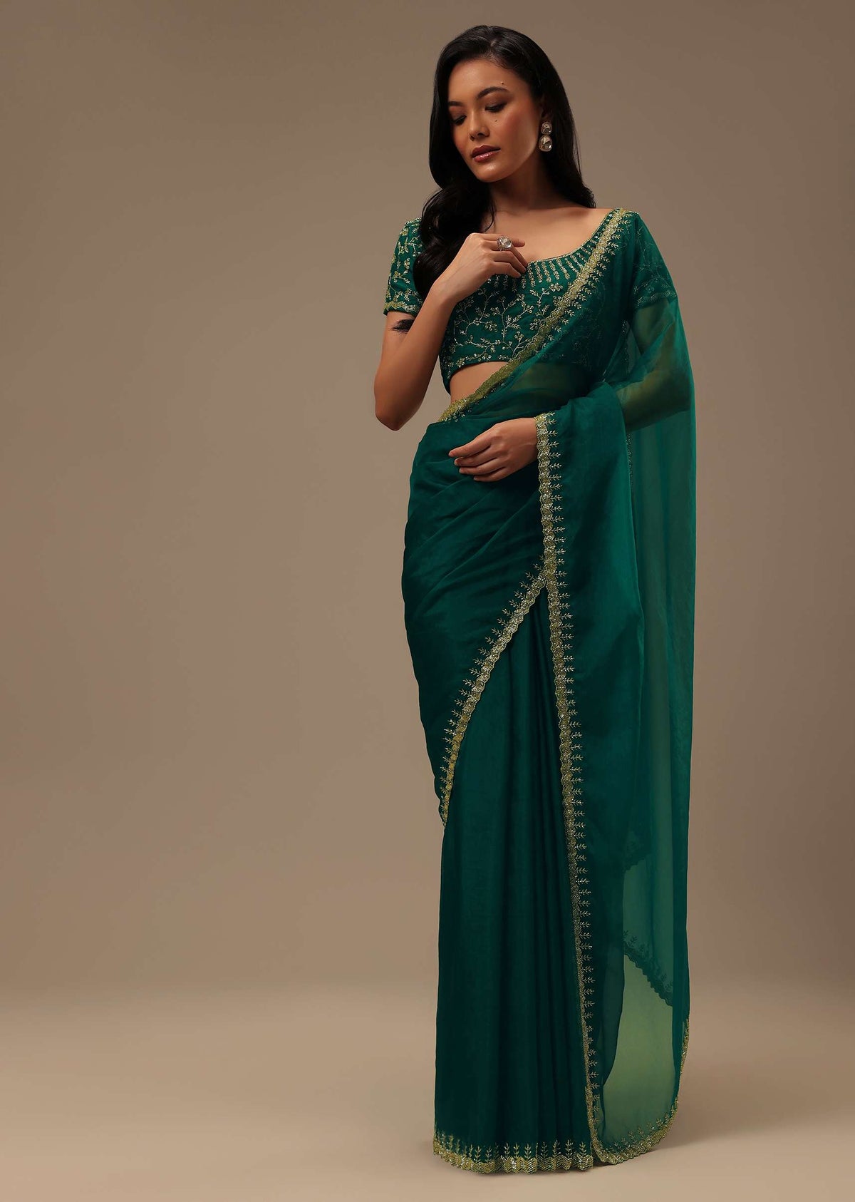peacock_green_plain_organzaa-sg114102_9_882e89b4-e297-411e-ab30-eb60f87d9772.jpg