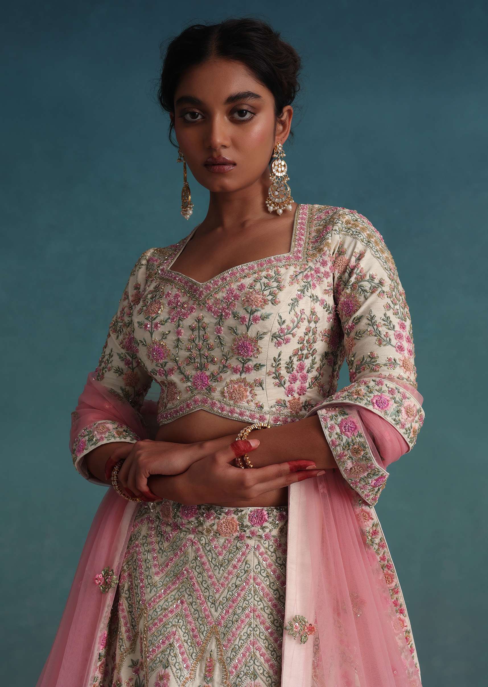 pearl_white_embroidered_bridal_lehenga-sg106406_6_99331fd2-a27e-4176-9036-d415f96d81ea.jpg