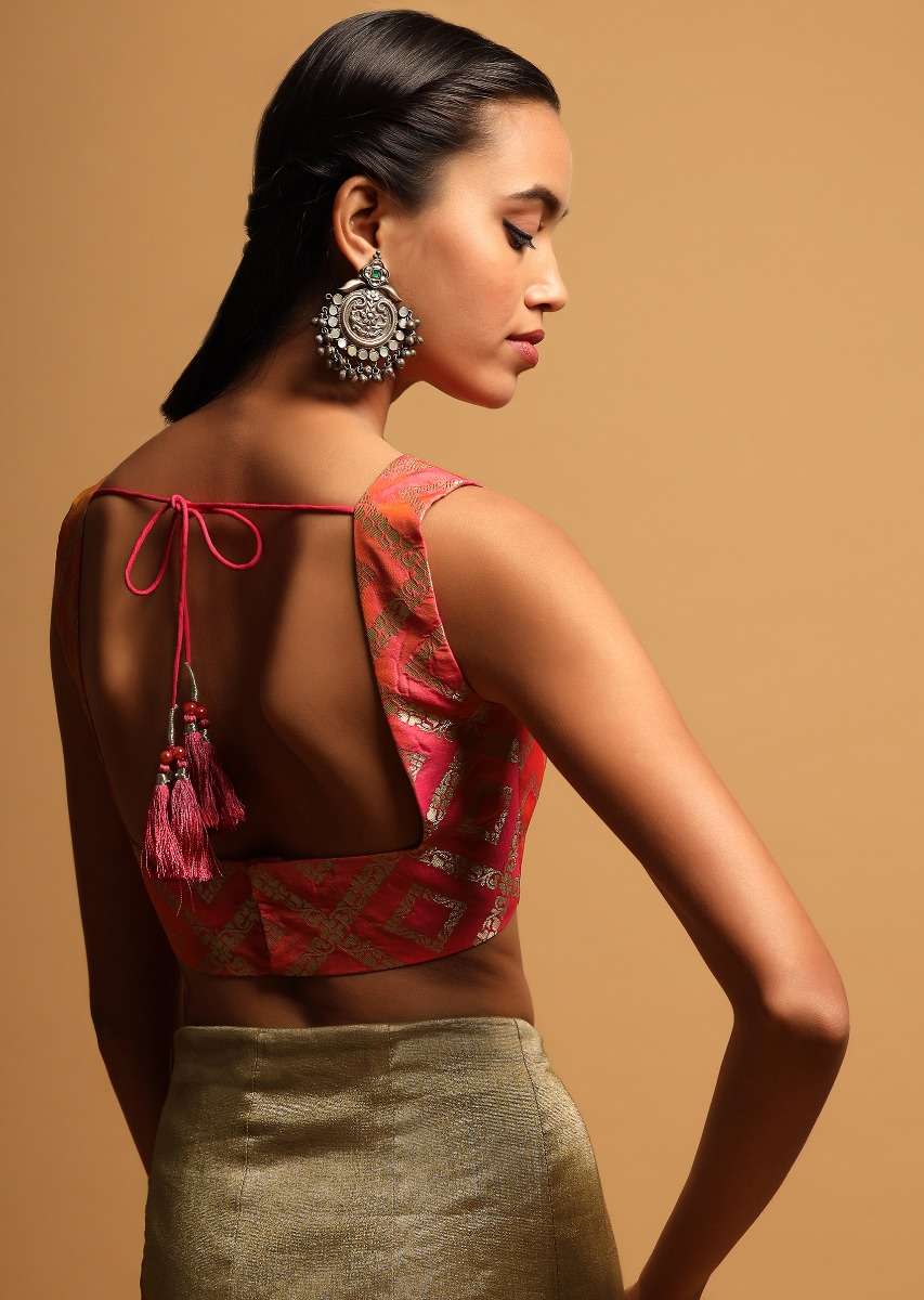 pink-and-orange-two-toned-sleeveless-blouse-in-brocade-silk-with-woven-mesh-design-online-kalki-fashion-m001bldy66y-sg57102_1_edf8ce8b-5530-4d81-9c40-40057321733a.jpg