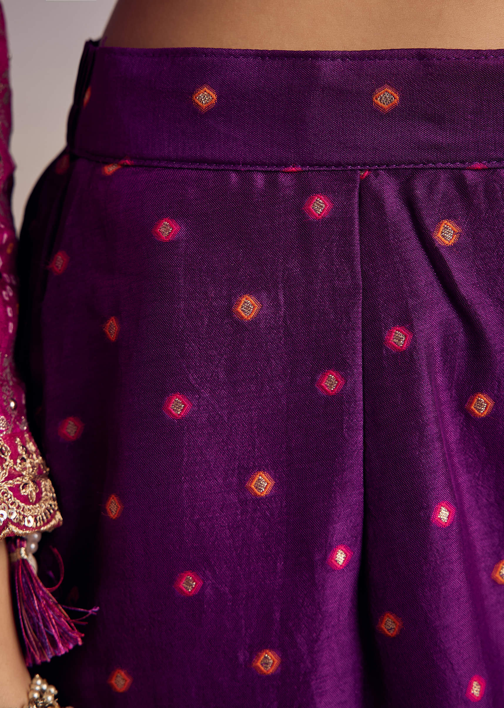 pink-and-purple-ombre-bandhani-anarkali-suit-with-zardosi-neckline-sg320563-6_44fec856-7eba-4d0e-94e2-2ff4af0064d0.jpg