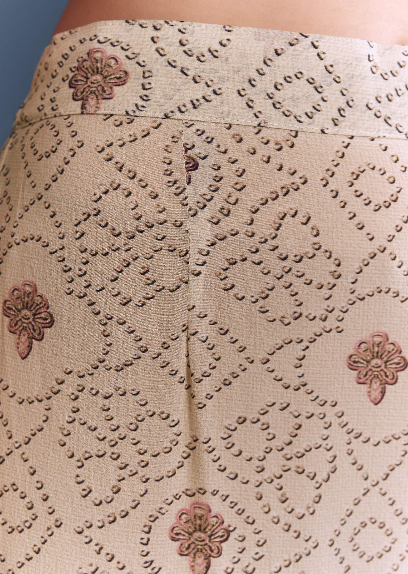 pink-beige-ombre-crepe-kurta-set-with-floral-print-sg344089-6.jpg