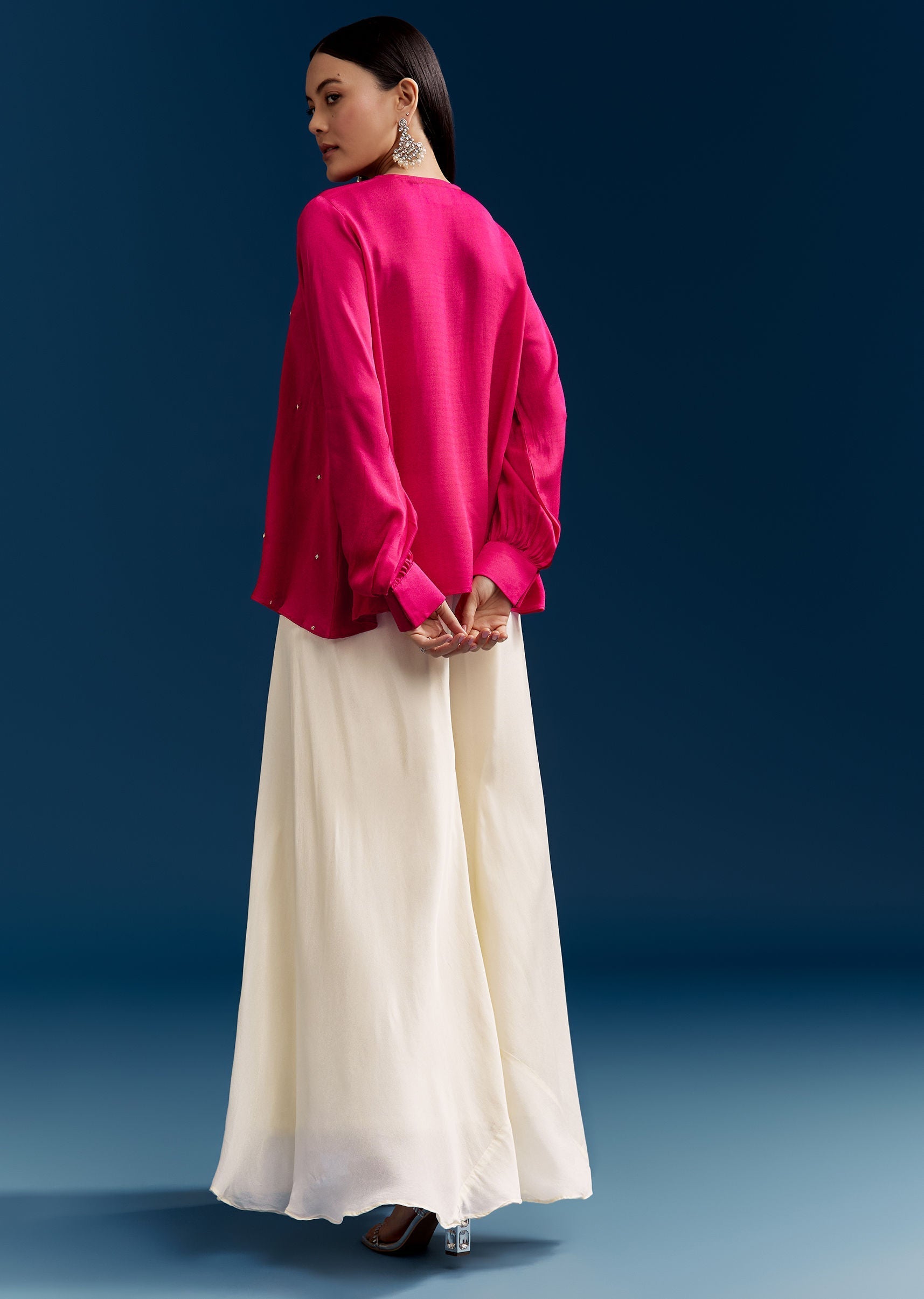 pink-georgette-crop-top-with-mirror-work-sg325173-5_a2b13b82-77cc-4aab-8efc-c8d8ffe3cdc7.jpg