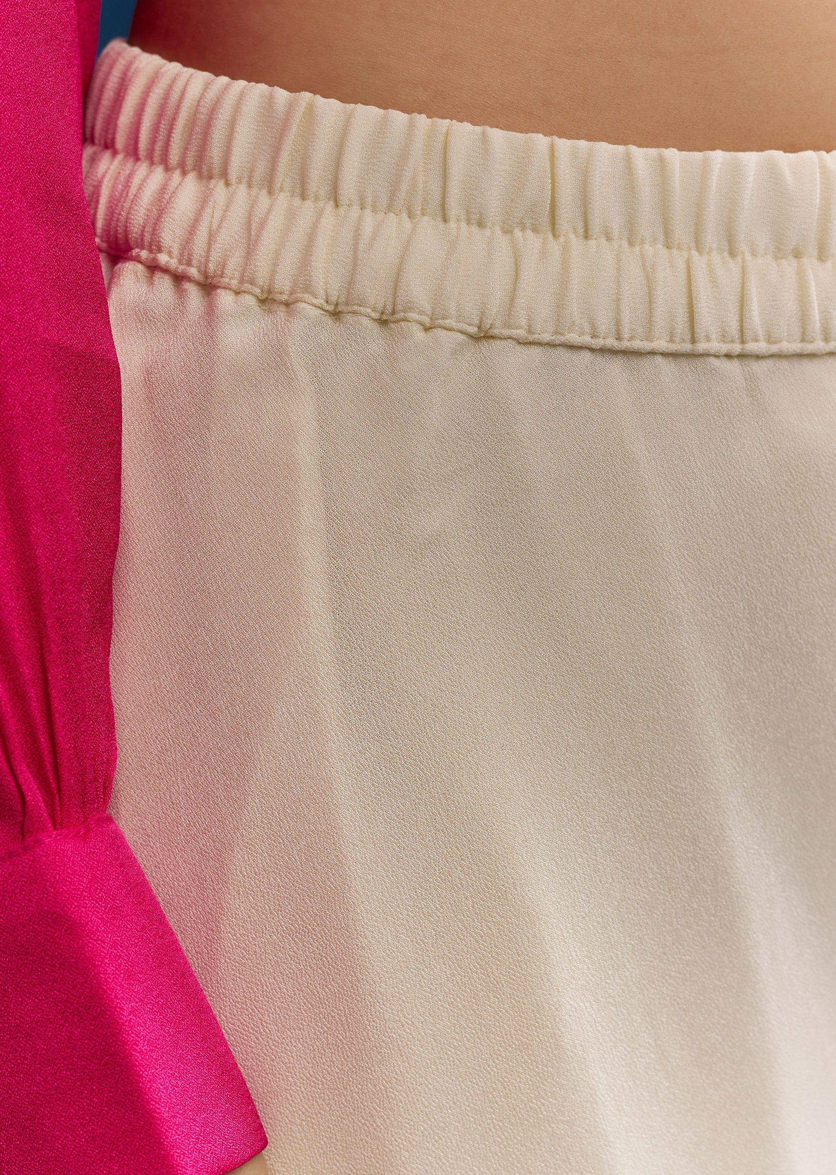 pink-georgette-crop-top-with-mirror-work-sg325173-6_e9e4f04c-73ac-4a71-8ec3-bdea1d13e174.jpg