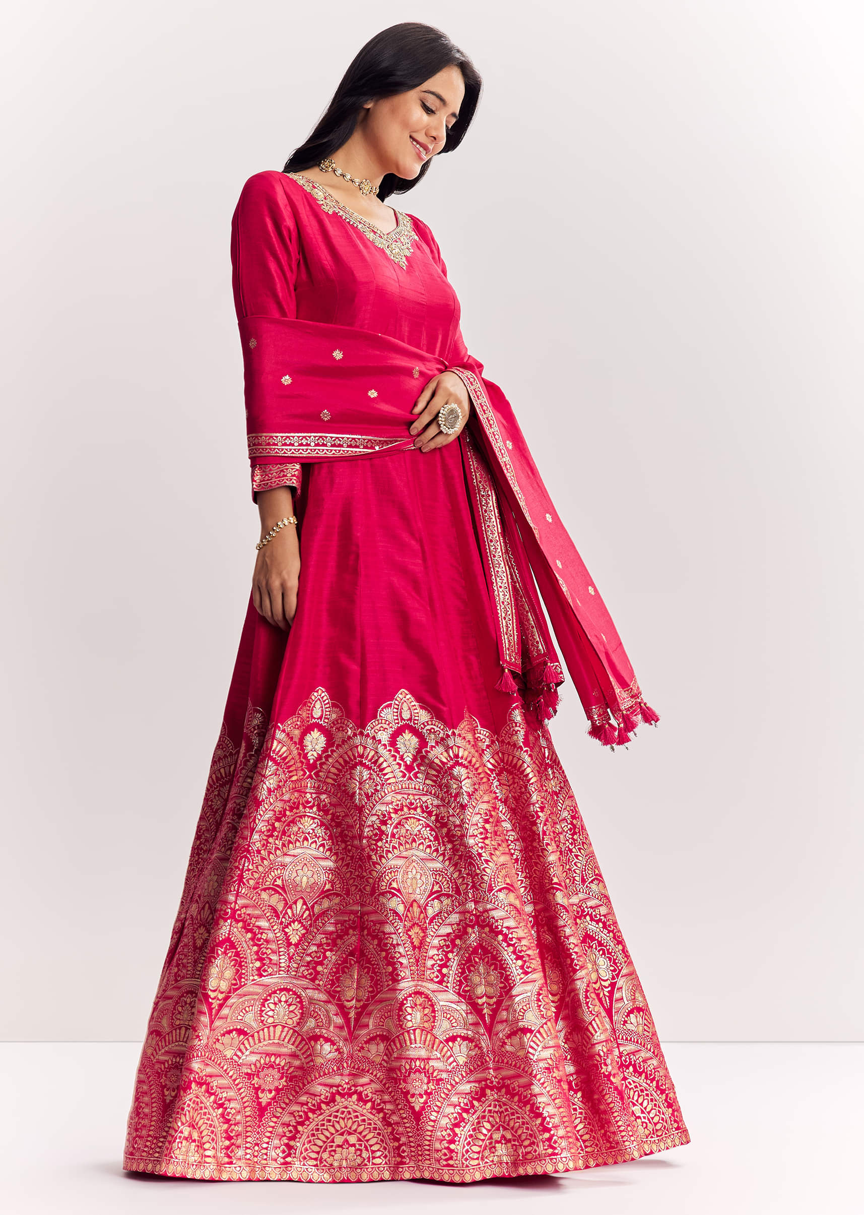 pink-jacquard-silk-anarkali-suit-with-dupatta-sg324212-4_98bfddc2-b0b4-4788-855f-3c2b6de2e80a.jpg