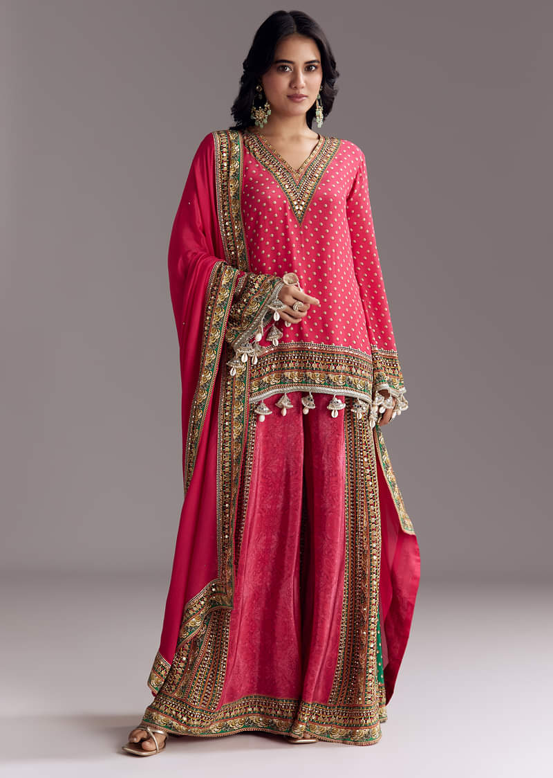 pink-printed-palazzo-set-with-dupatta-sg325069-1_262b355d-72c4-494a-b0c0-85c57f3b78ae.jpg