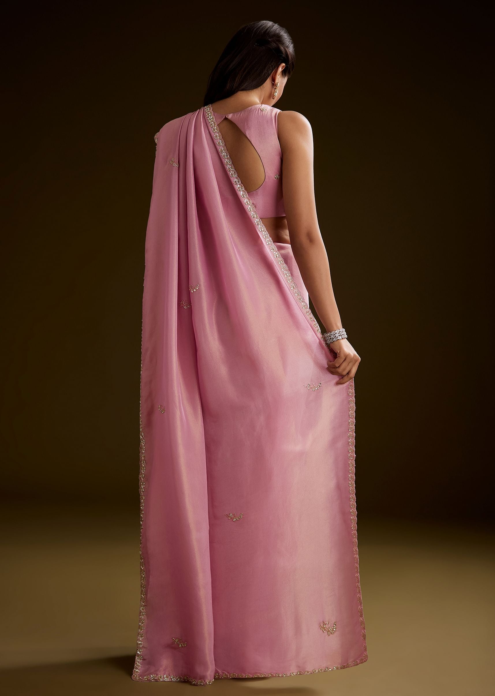 pink-tissue-saree-with-cutdana-embroidery-and-scallop-border-sg285843-4_37ae8168-8ede-41e6-b9dc-177e8f9c0721.jpg
