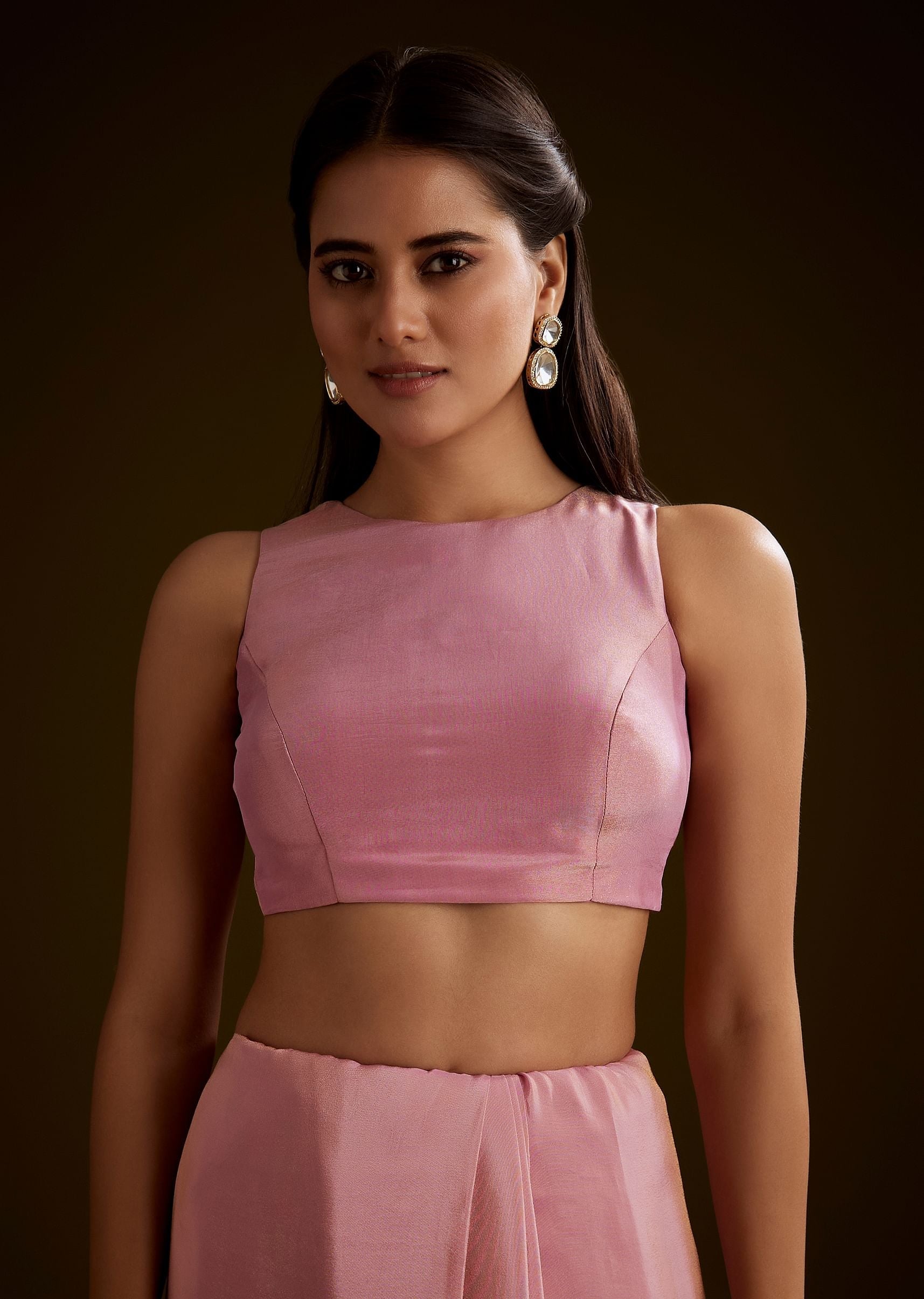 pink-tissue-saree-with-cutdana-embroidery-and-scallop-border-sg285843-7_ed28b72f-9aa1-4100-aee8-f5219acb7254.jpg