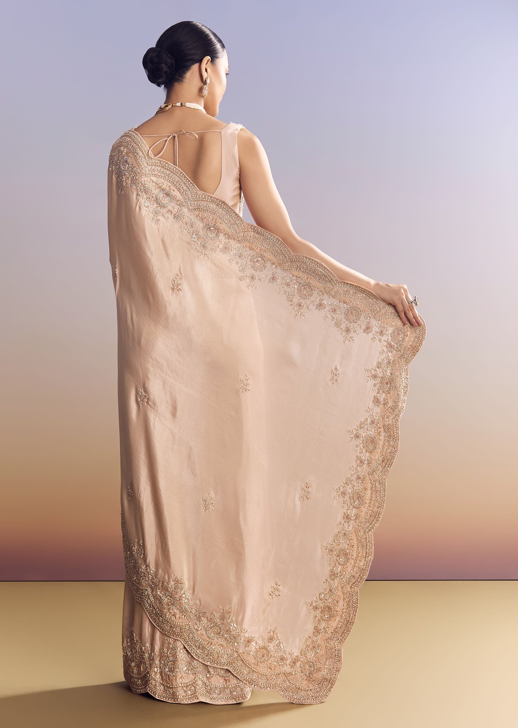 pink-tissue-saree-with-scallop-border-sg318990-6_490f125d-e51b-4c6d-a0fa-6851600af505.jpg