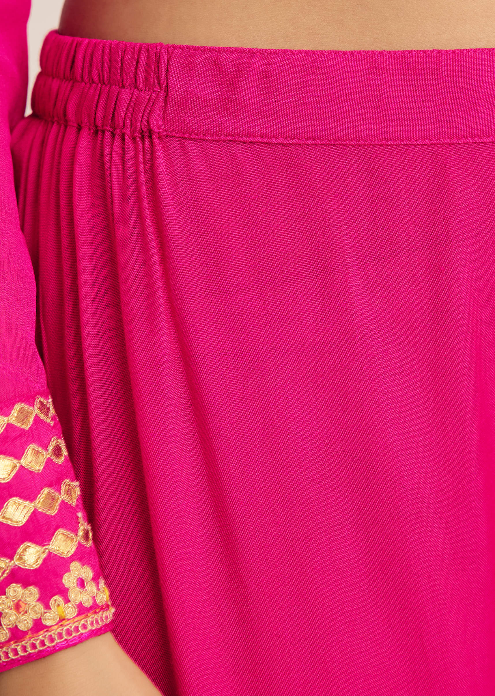 pink-zari-neckline-chinon-anarkali-suit-with-dupatta-sg321123-6_5a1c2a14-f75f-41bd-84e3-fe95d8241fac.jpg