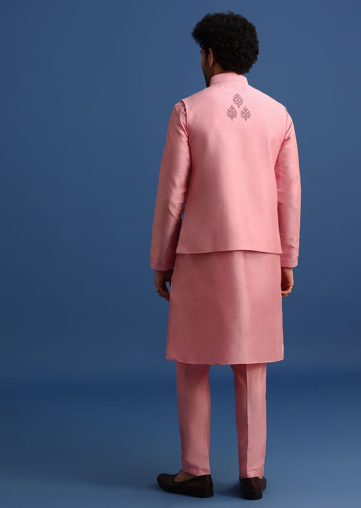 pink_kurta_jacket_set_with_dori_work_and_stone_embroidery-sg245113_3_a273086f-e5e9-4e57-b7c0-5c7abbb24a35.jpg