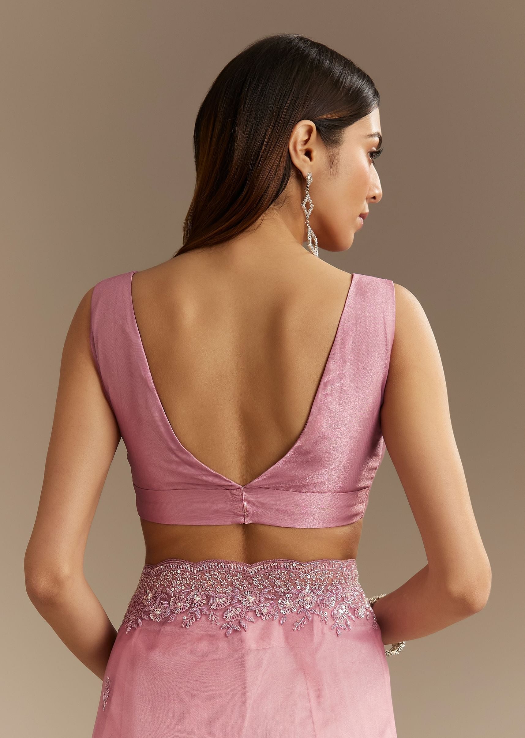 pinkish-lavender-tissue-saree-with-sequins-cutdana-and-scallop-border-sg293902-9_f73be94c-4a25-4f7e-8bfe-625880106577.jpg