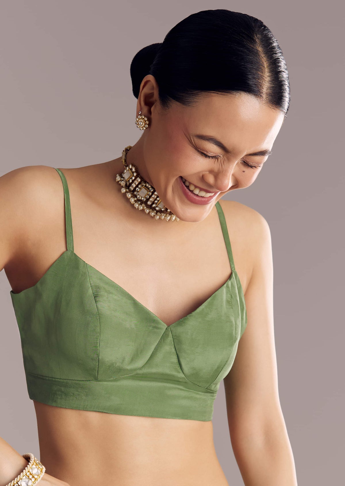 pista-green-saree-with-zari-weave-and-stone-embellishments-sg311935-7_fa0eb713-5d5f-4a9b-ab77-913ecf5abcf1.jpg