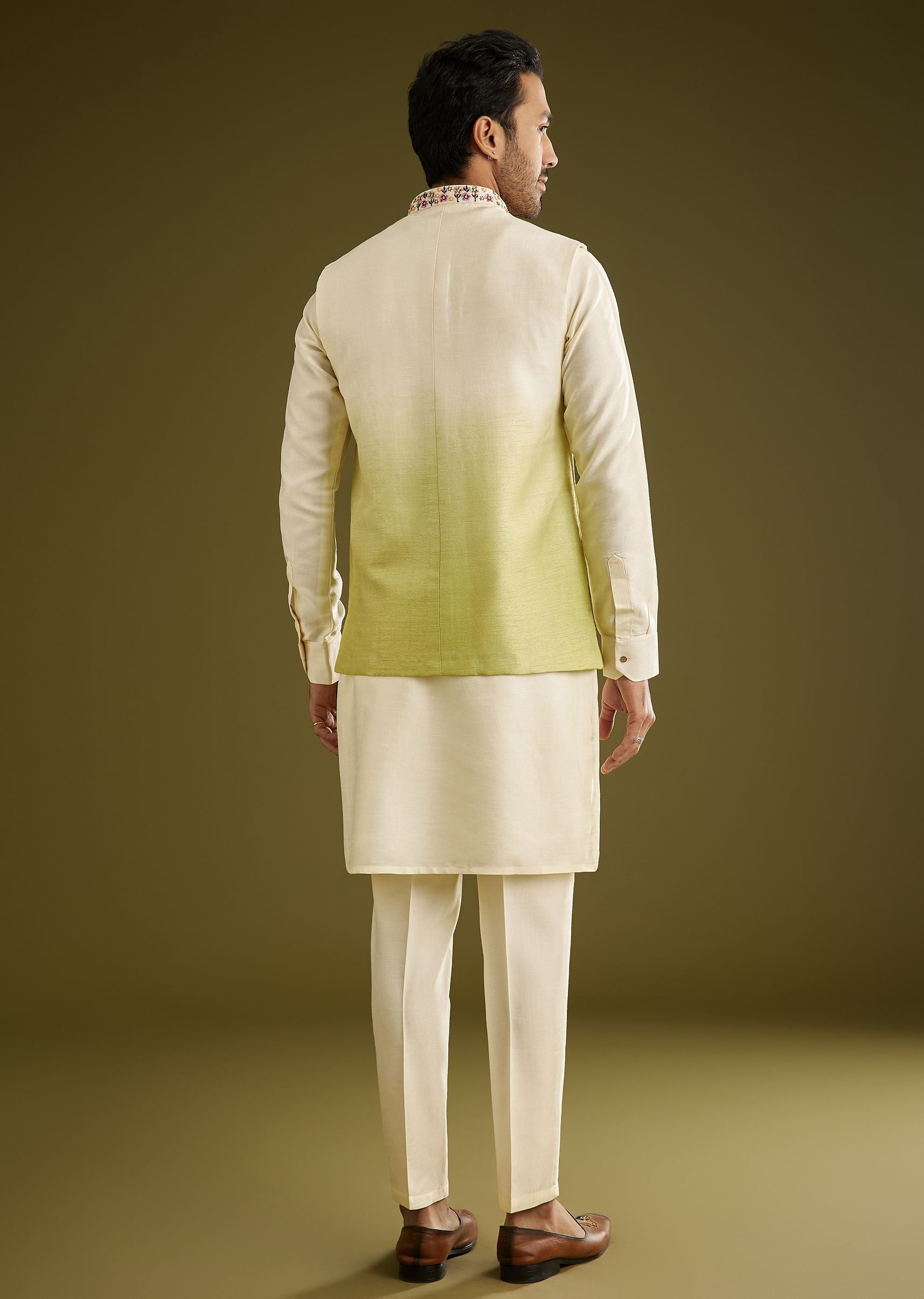 pista-ombre-green-silk-kurta-jacket-set-with-thread-work-sg259981-5_b68a5022-255b-4522-956c-c89e6d24f340.jpg