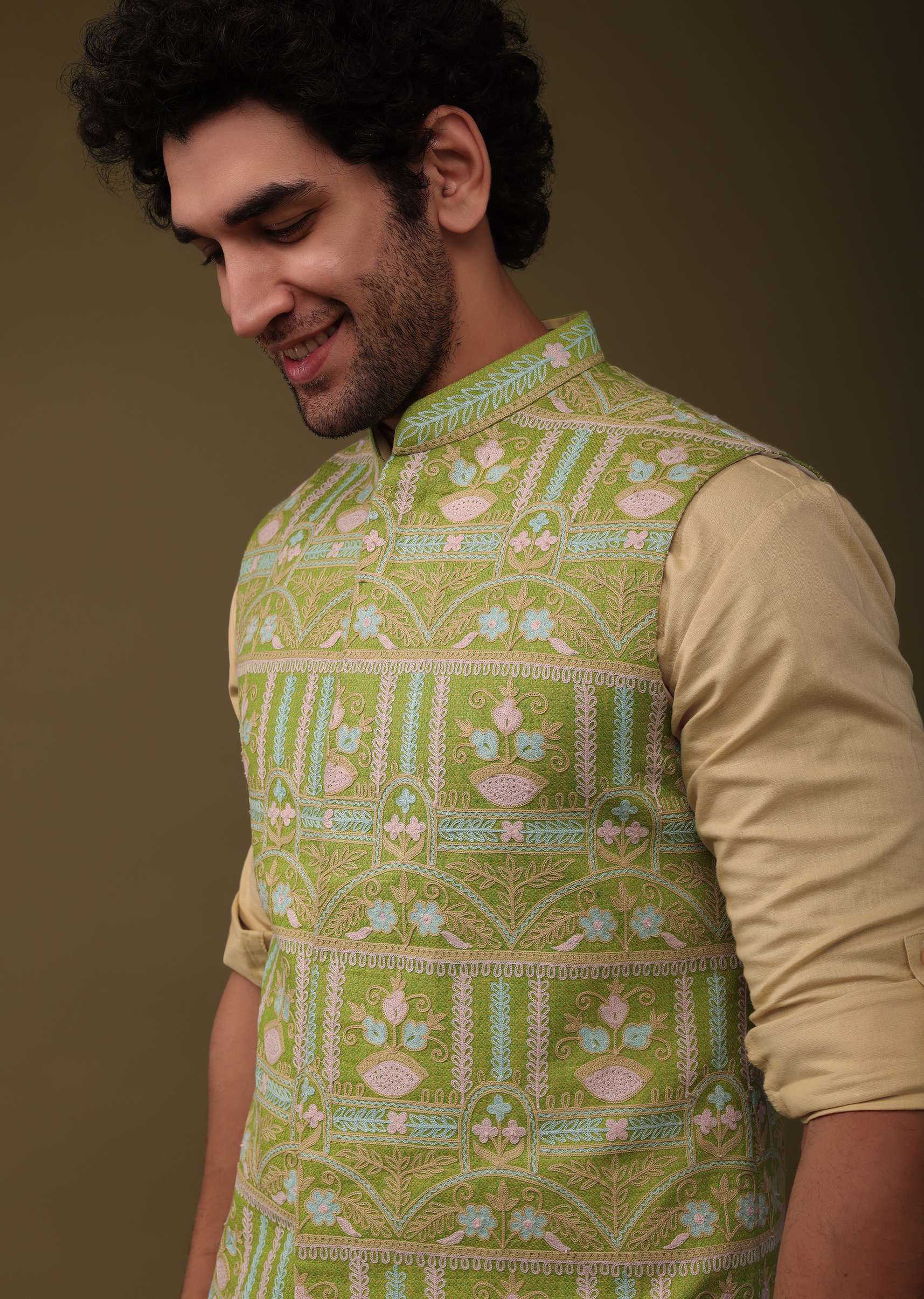 pista_green_jacket_kurta_set_in_art_silk-sg150120_6_76bca545-8777-4317-9106-a4e4426c9150.jpg