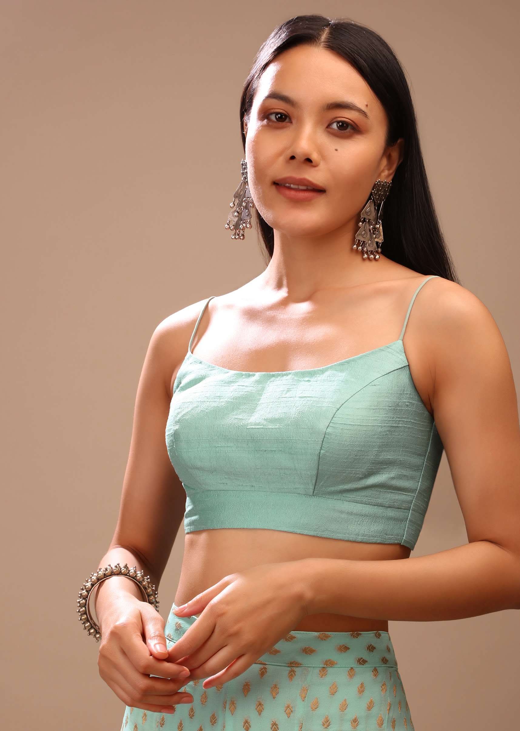 pool_blue_blouse-m001blat455y-sg92265_4_dd1c6542-661e-4509-9075-0044433d6a6f.jpg