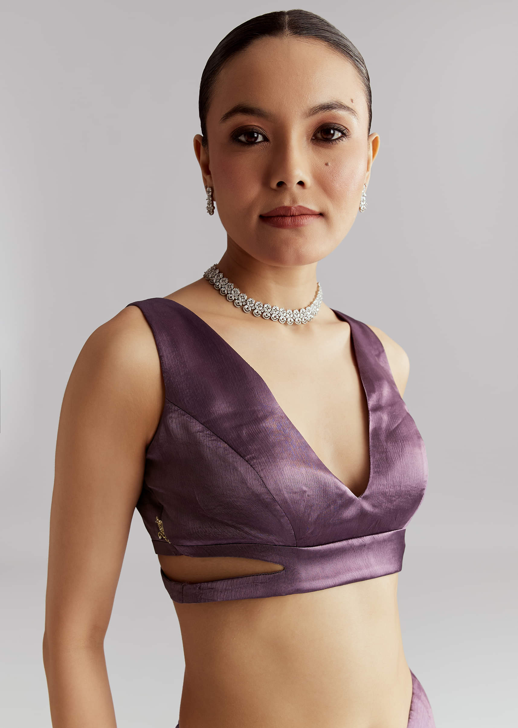 purple-chinon-saree-with-heavy-hand-embroidery-sg338766-7.jpg
