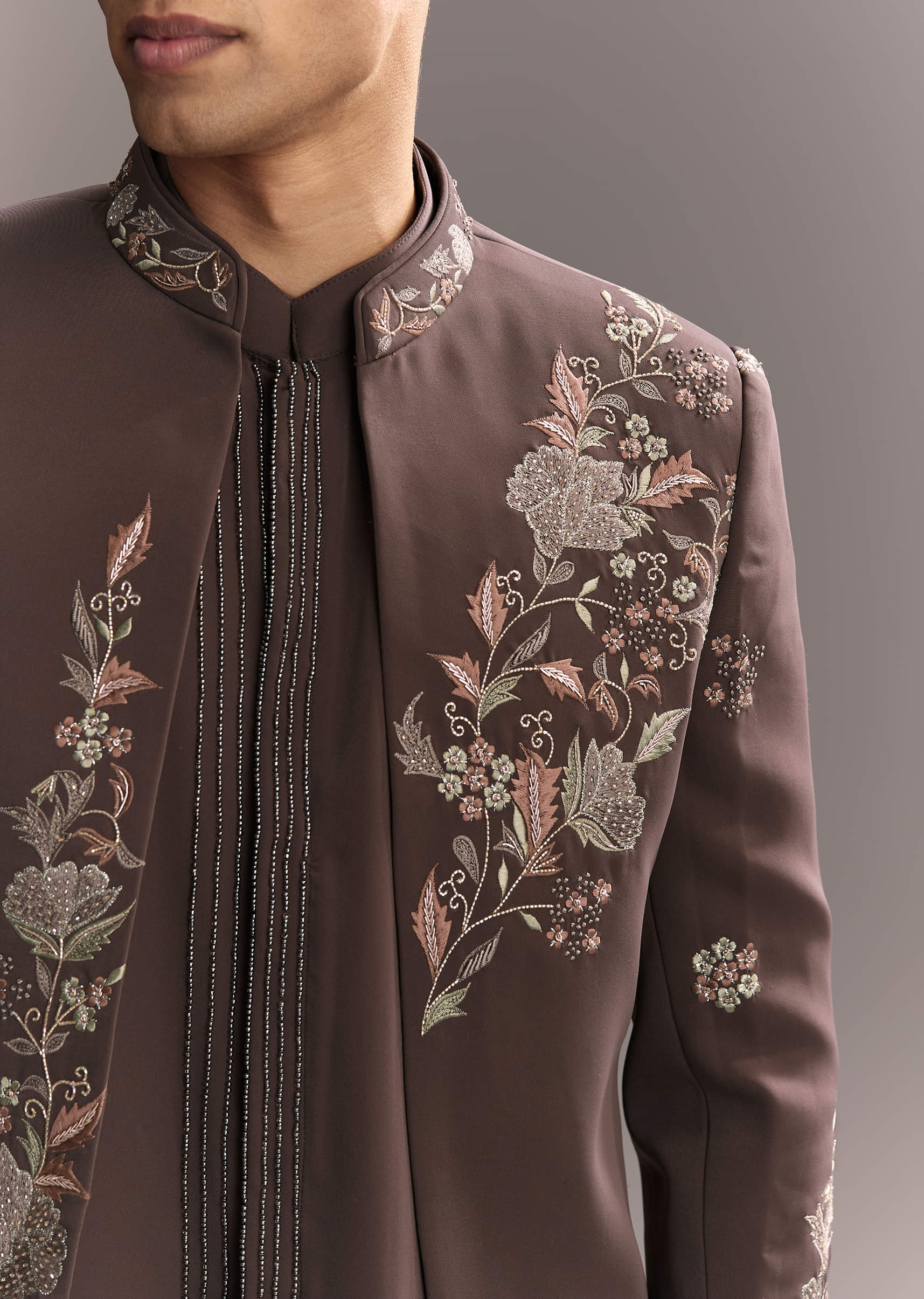 purple-jodhpuri-suit-for-men-with-heavy-hand-work-sg333260-2.jpg