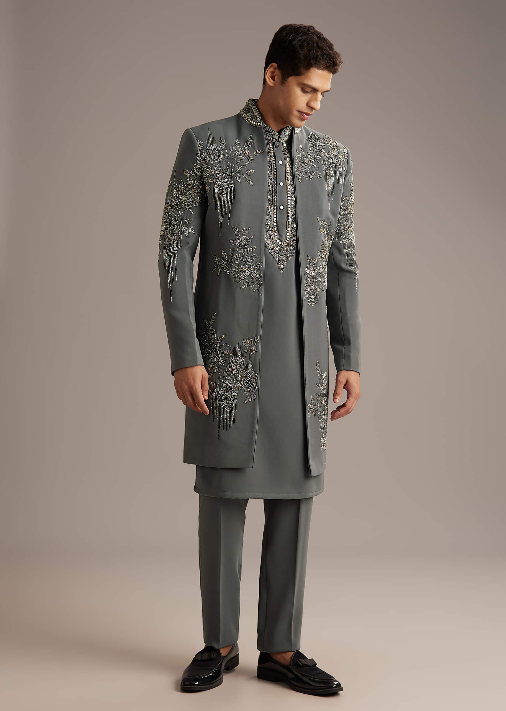 purple-rayon-indo-western-set-for-men-with-heavy-hand-embroidery-sg343980-3.jpg