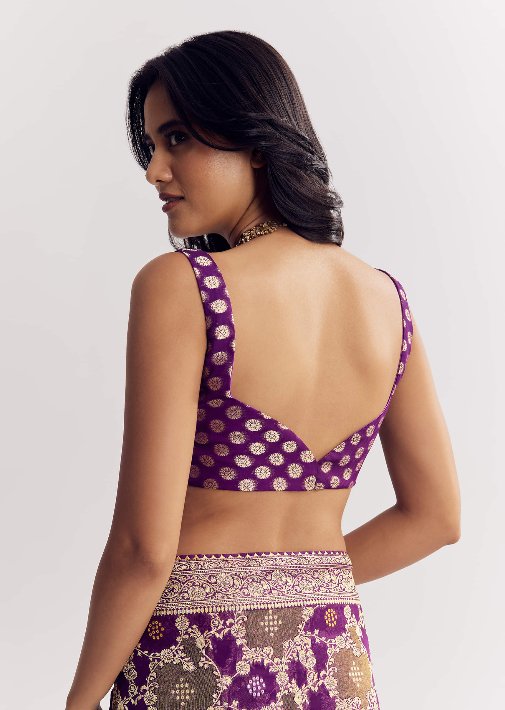 purple-shaded-georgette-saree-with-zari-jaal-work-sg312401-8_f56ae222-2c21-44c5-809d-be47136e823a.jpg
