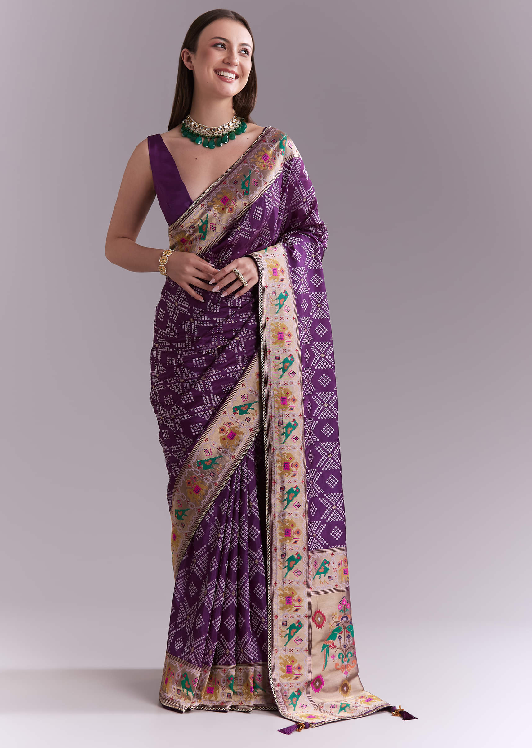purple-silk-saree-with-zari-border-and-multicolour-motifs-sg351905-3.jpg