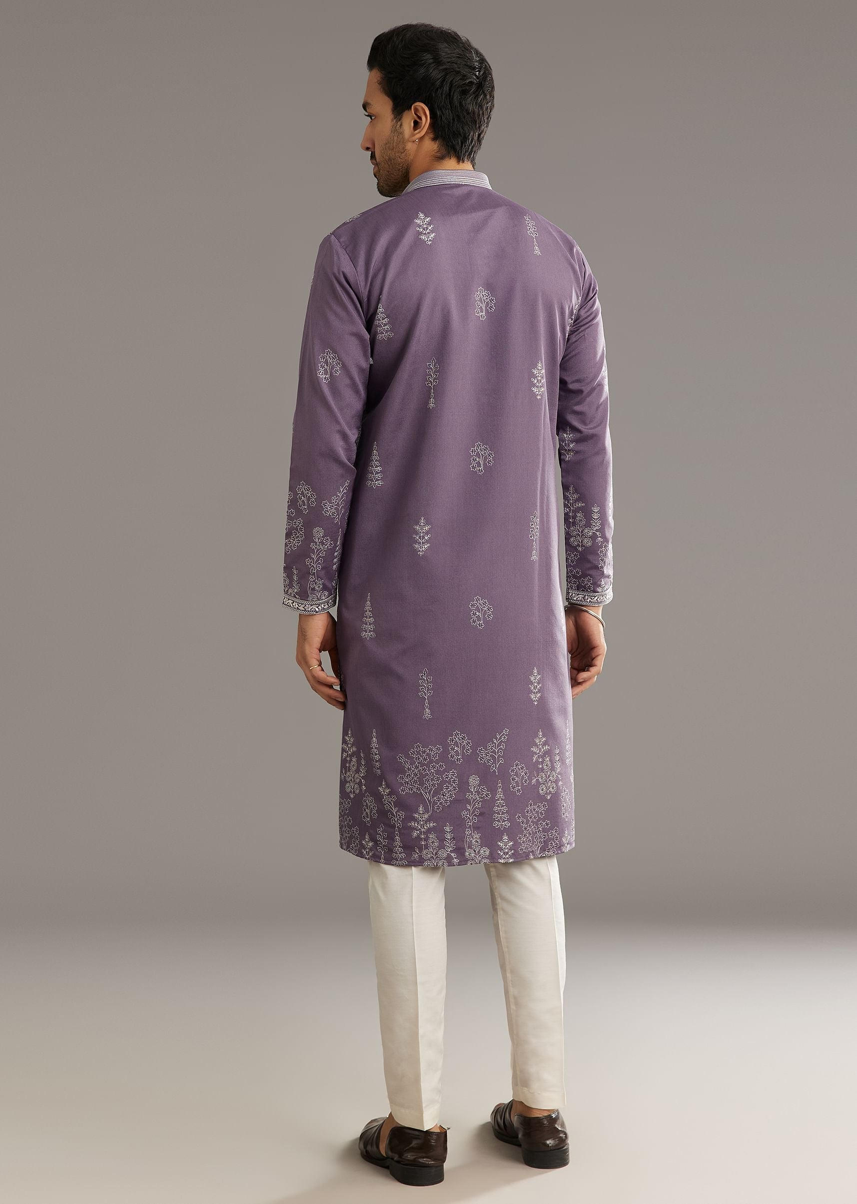 purple-silk-vine-motif-printed-kurta-set-with-thread-work-sg309105-5_201875cc-9dc1-4cc7-a644-66c152aa03b7.jpg