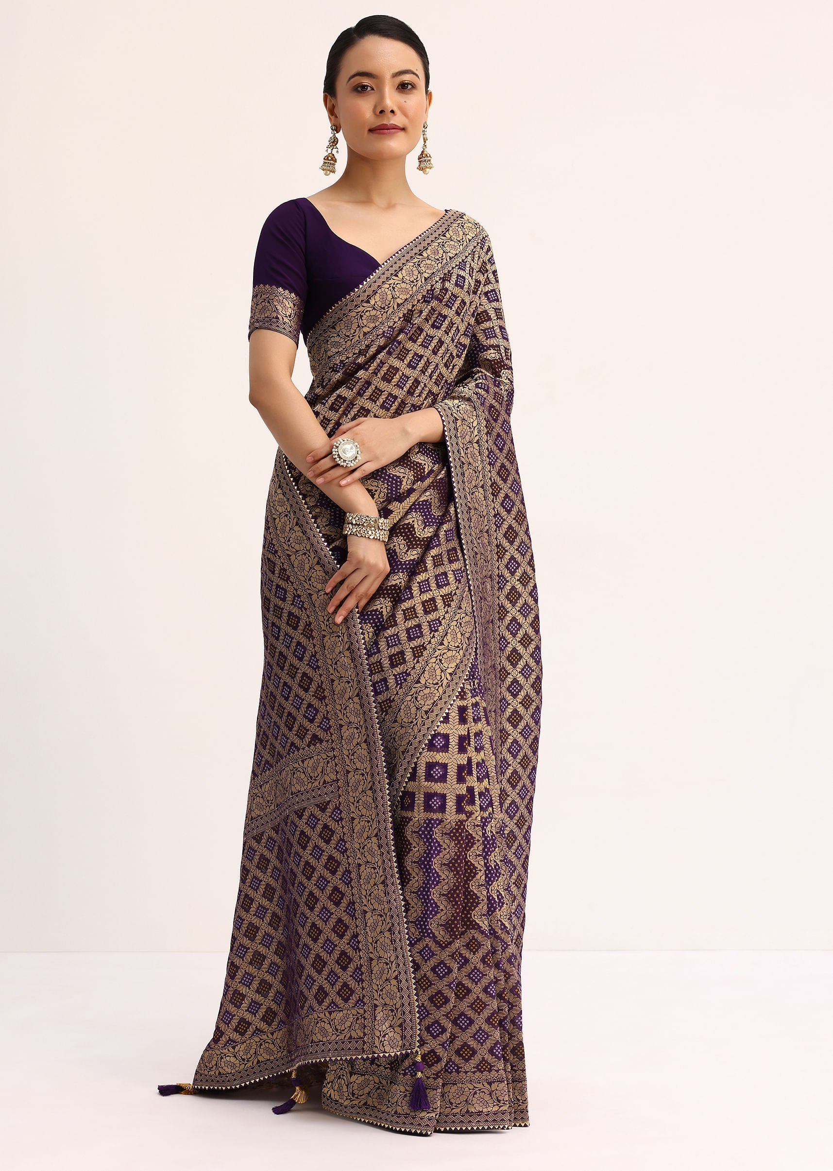 purple_bandhani_tie_dye_saree_with_zari_jaal_and_unstitched_-sg208224_9_c7e38a4b-d77e-421e-94e7-1ab30c3d48bb.jpg