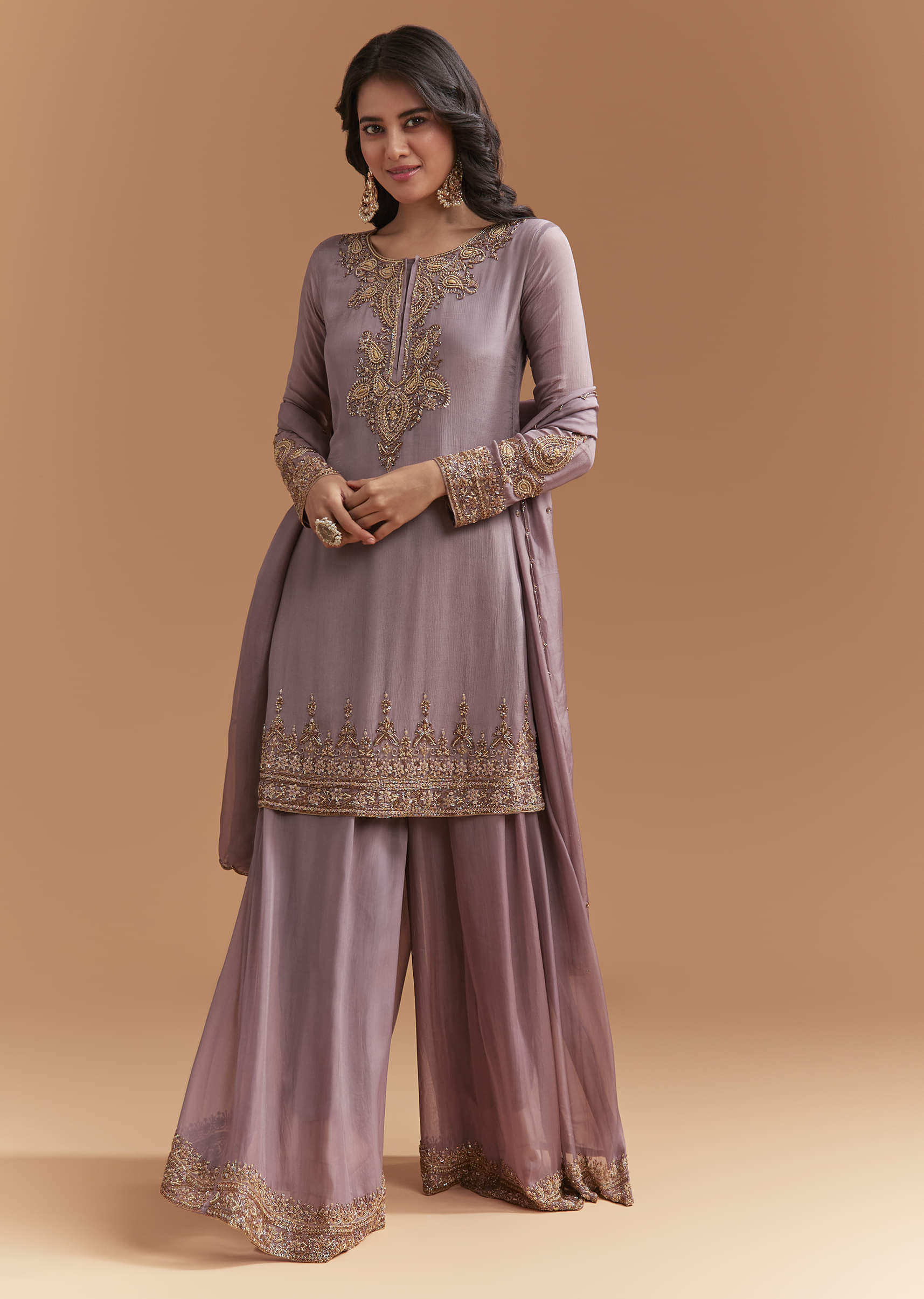 purple_chinon_palazzo_suit_with_moti_and_cutdana-sg362830-6_3.jpg
