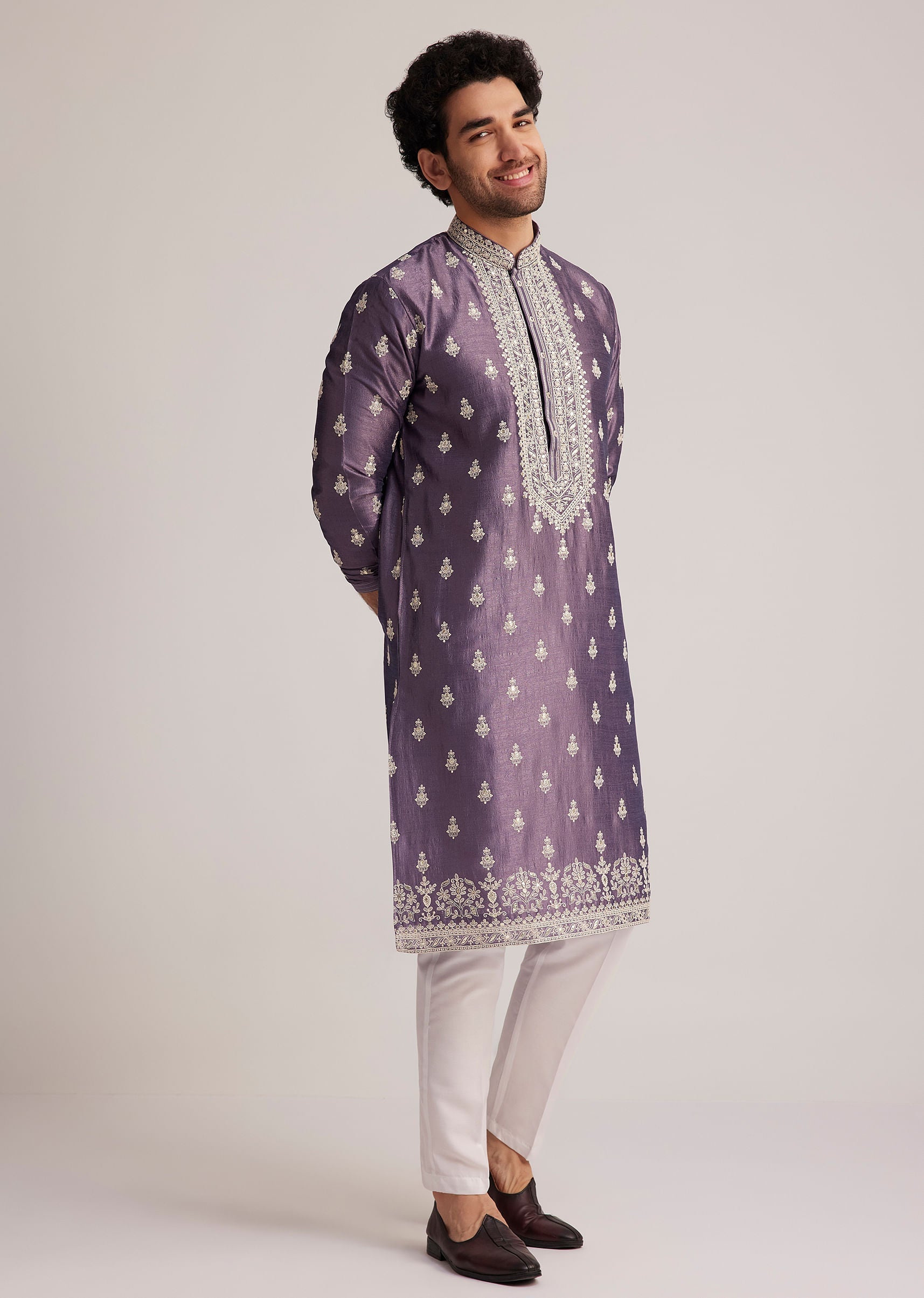 purple_embroidered_kurta_set-sg263183_5_aa7faf26-cef7-4aba-a06b-107b50540bc0.jpg