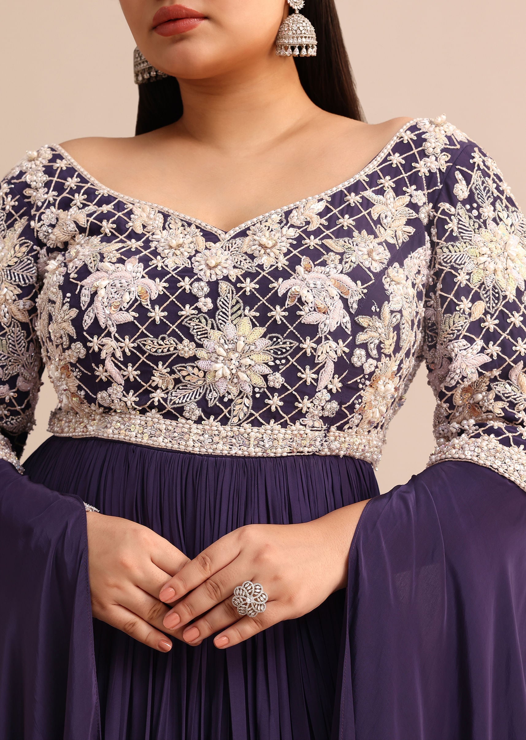 purple_gown_with_cape_style-sg267611_7_985252b1-00de-484c-b7ed-60d838eaff27.jpg