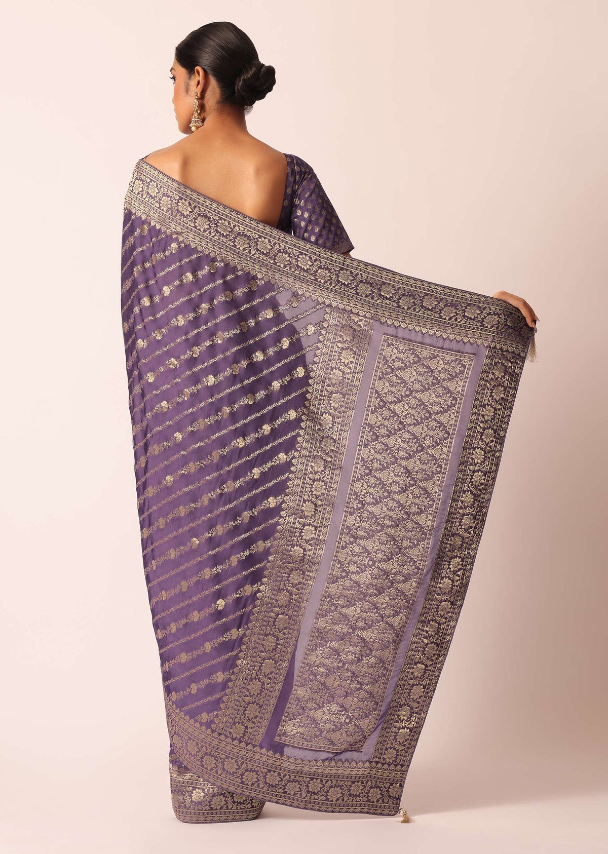 purple_saree_with_zari-sg182499_5_7ee04451-93f8-4b1d-a3ad-de226976da1f.jpg
