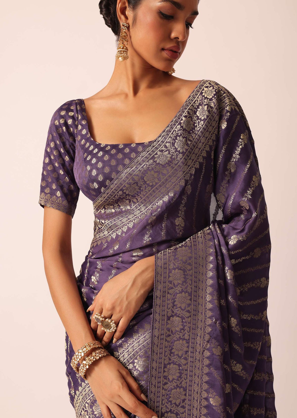 purple_saree_with_zari-sg182499_6_62ad51f0-9f54-4e42-b400-4e1dcf061c4d.jpg