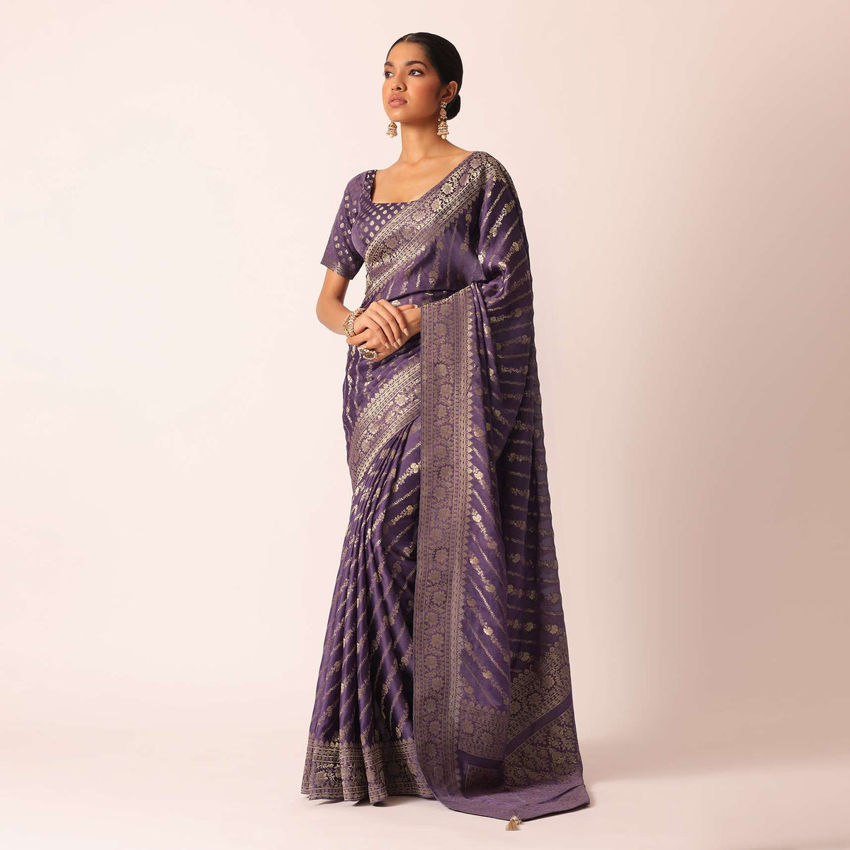 purple_saree_with_zari-sg182499_9_838779b3-4251-4b43-8bbf-b43a69e6f875.jpg