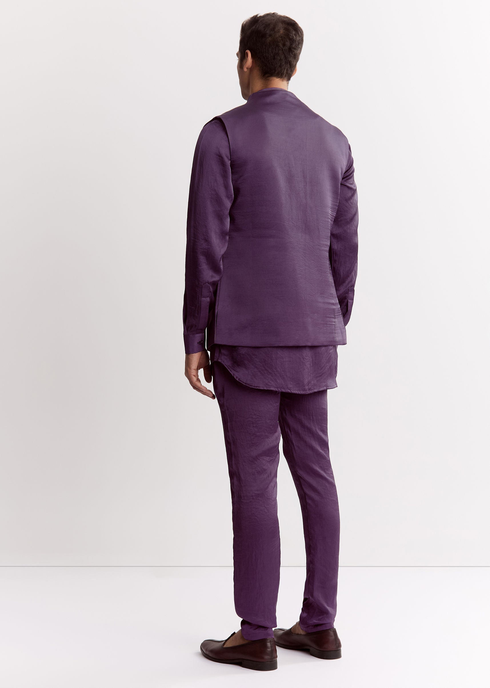 purple_satin_jacket_kurta_set_with_metal-sg324048-1_4_8456dca9-bd2f-44be-818f-965bc276864e.jpg