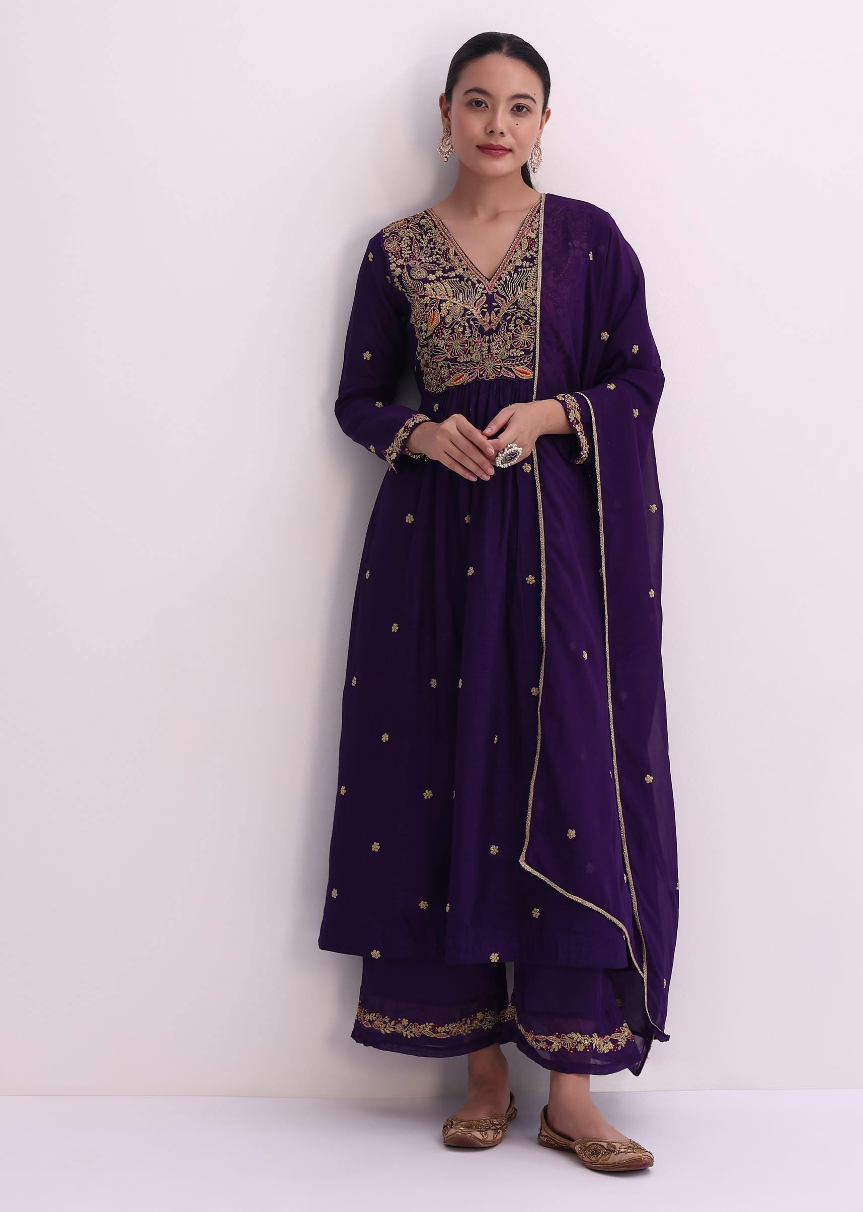 purple_silk_palazzo_set_with_zari_embroidered_a-line-sg222123_16_3e8d4b23-8c33-47a2-addc-7b124c698ee4.jpg