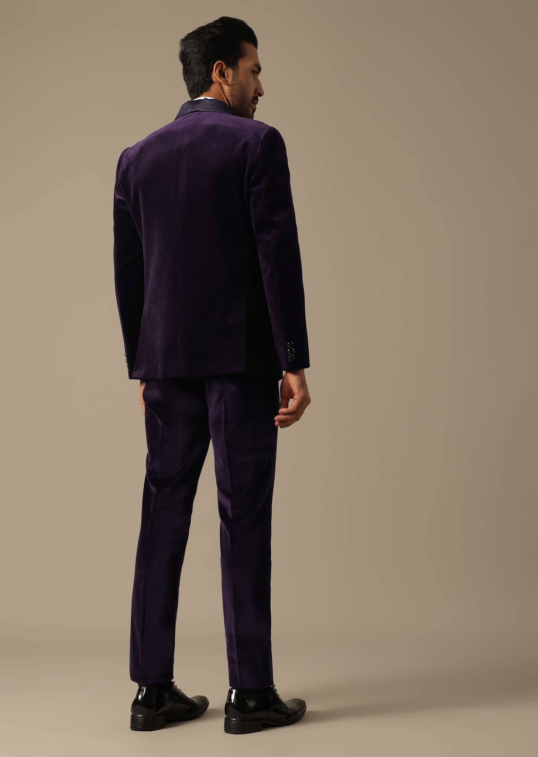 purple_velvet_tuxedo_for_grooms-sg192630_2_7f1d416c-bc5c-4150-8034-be903bce4da1.jpg
