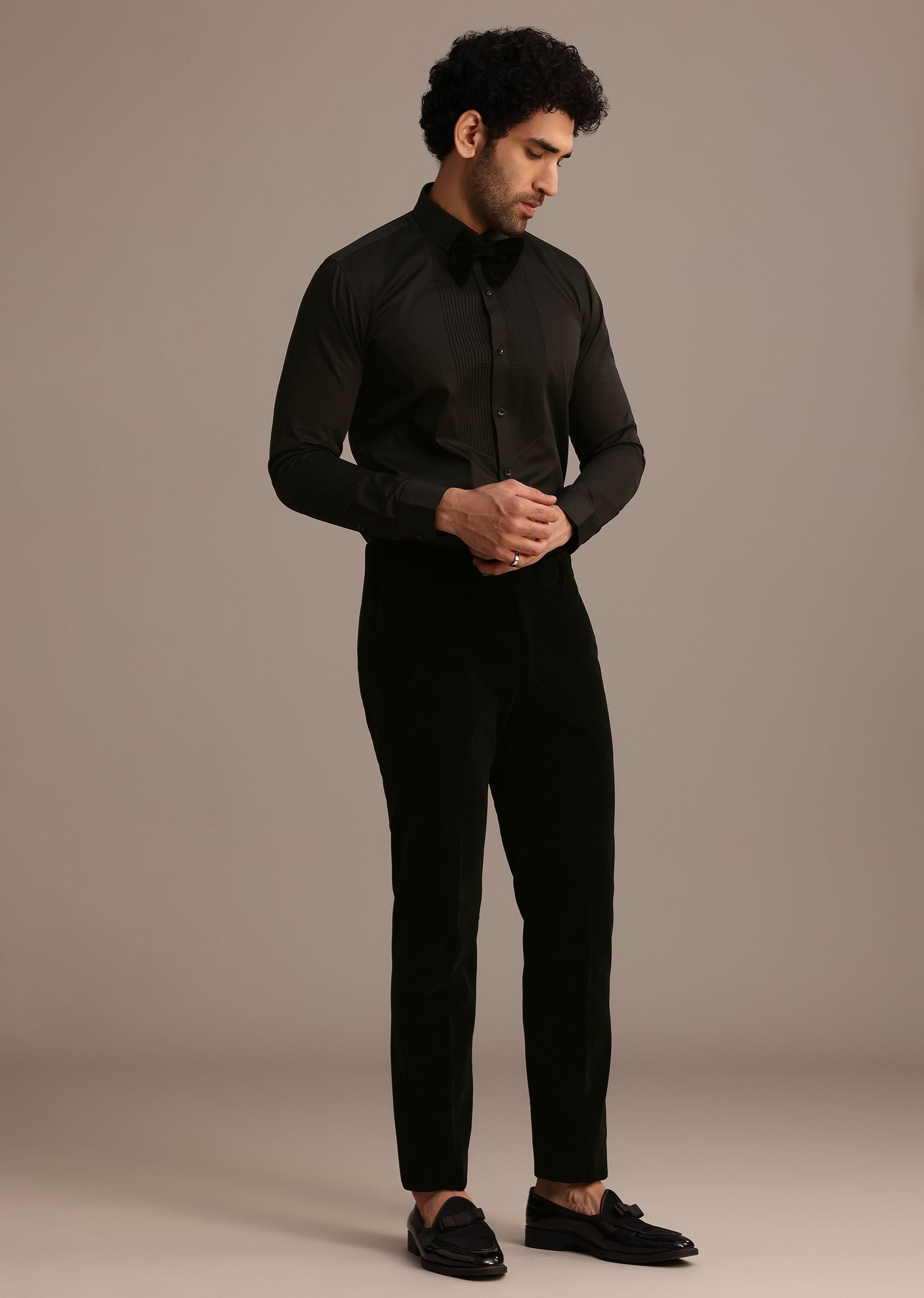 rama_blue_velvet_tuxedo_suit-sg248404_6_b4eae97b-e485-405c-b5cd-a92657fa5354.jpg